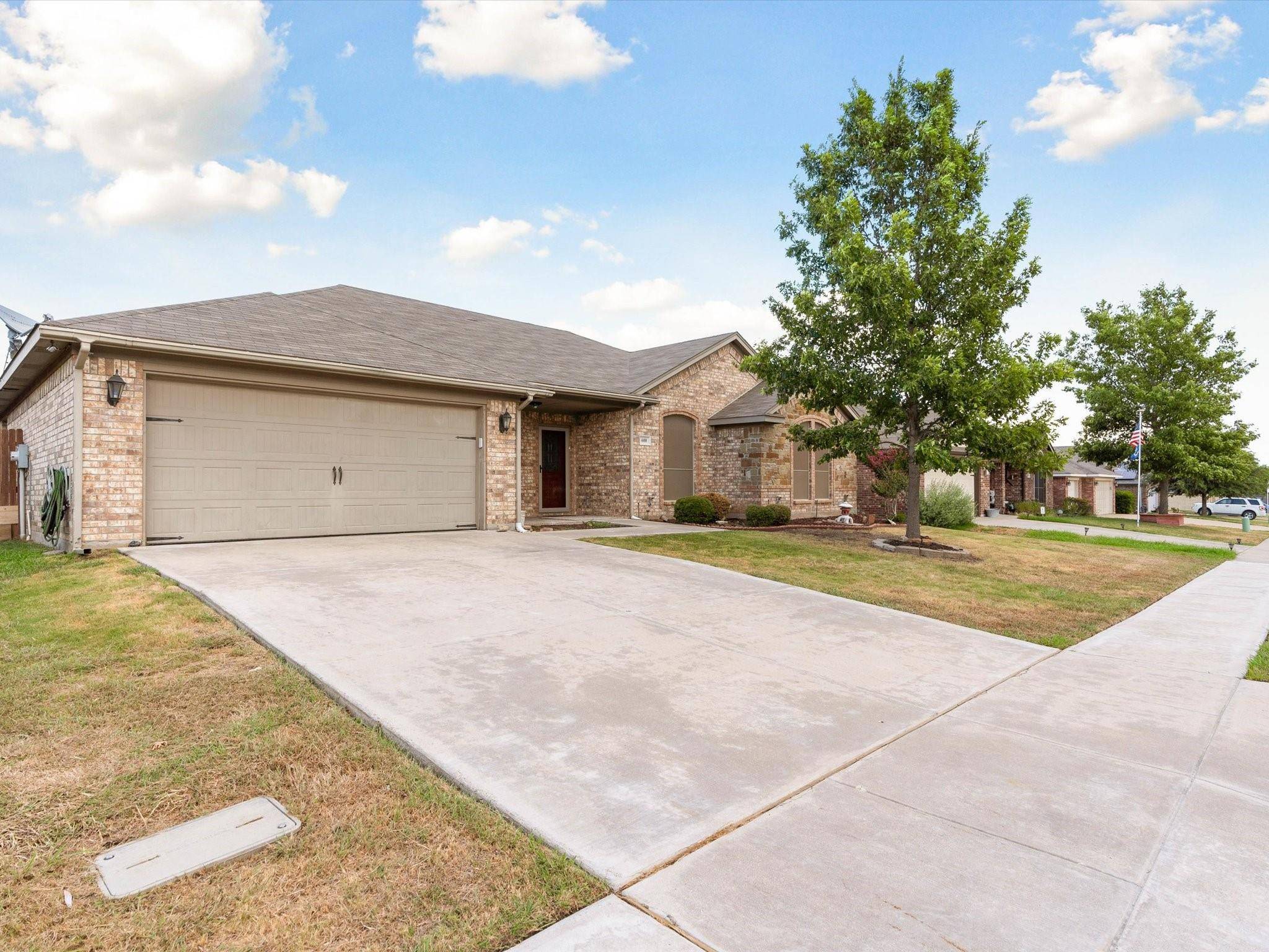 Burleson, TX 76028,600 Reagan Lane