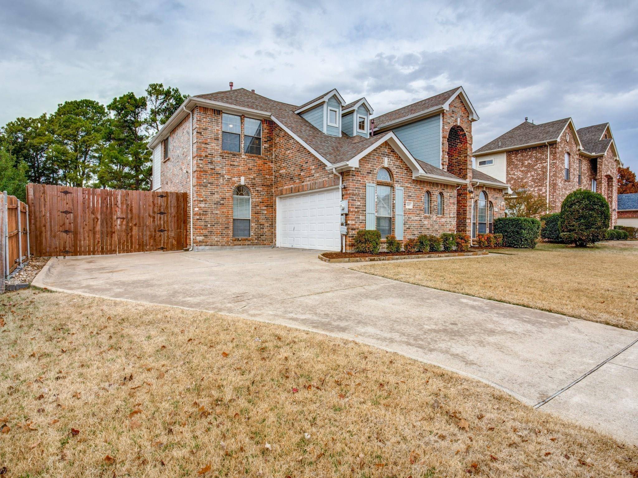 Hurst, TX 76054,3217 Clear Fork Drive