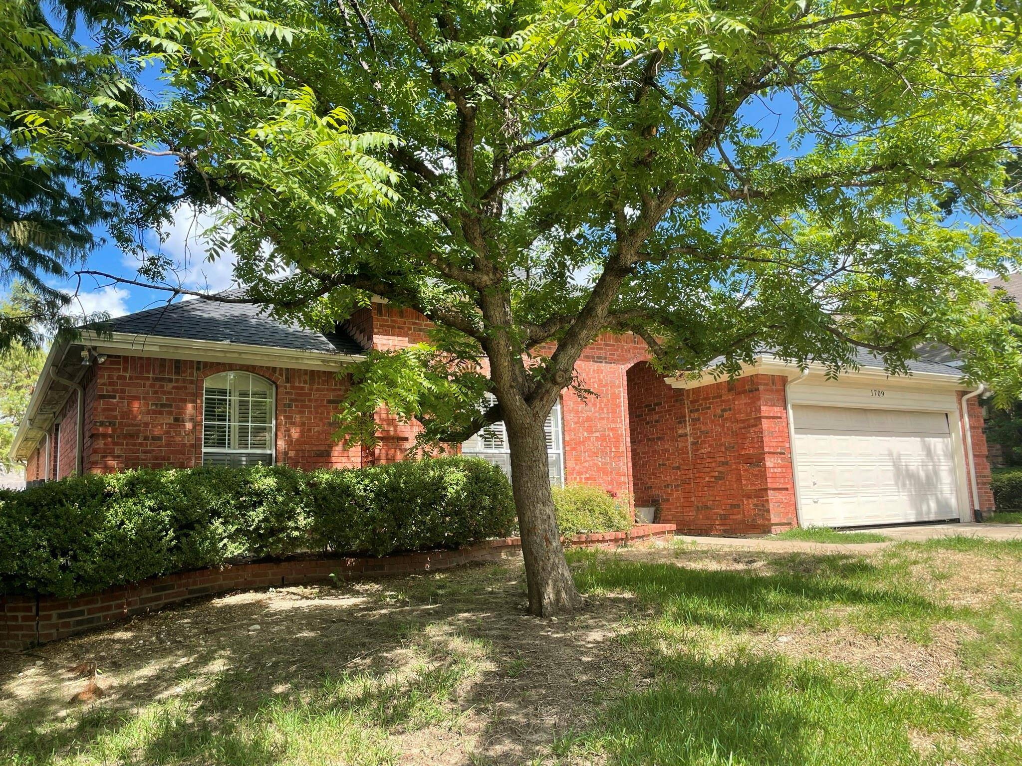 Garland, TX 75043,1709 Lombard Street