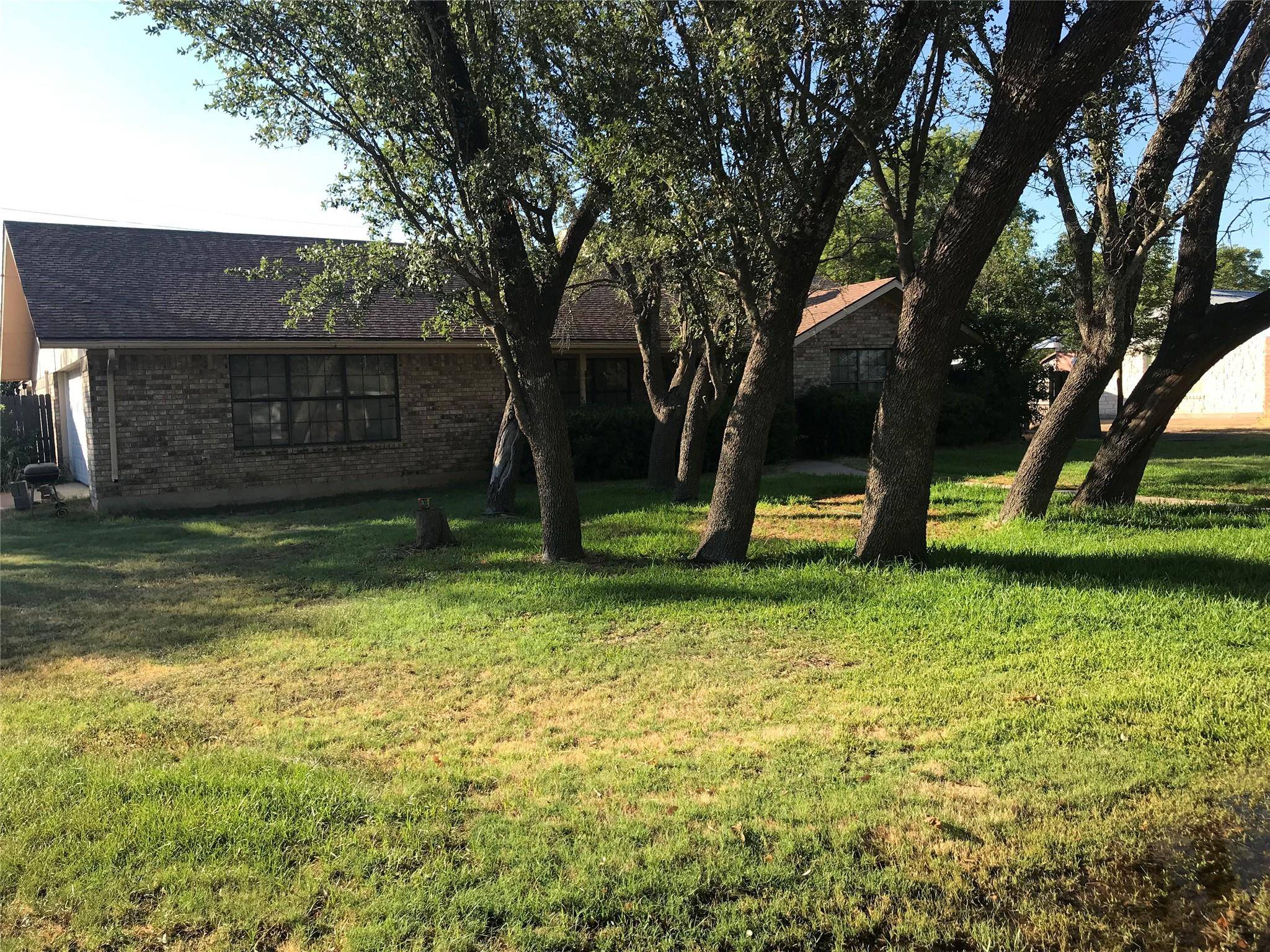 Morgan, TX 76692,116 CR 1285