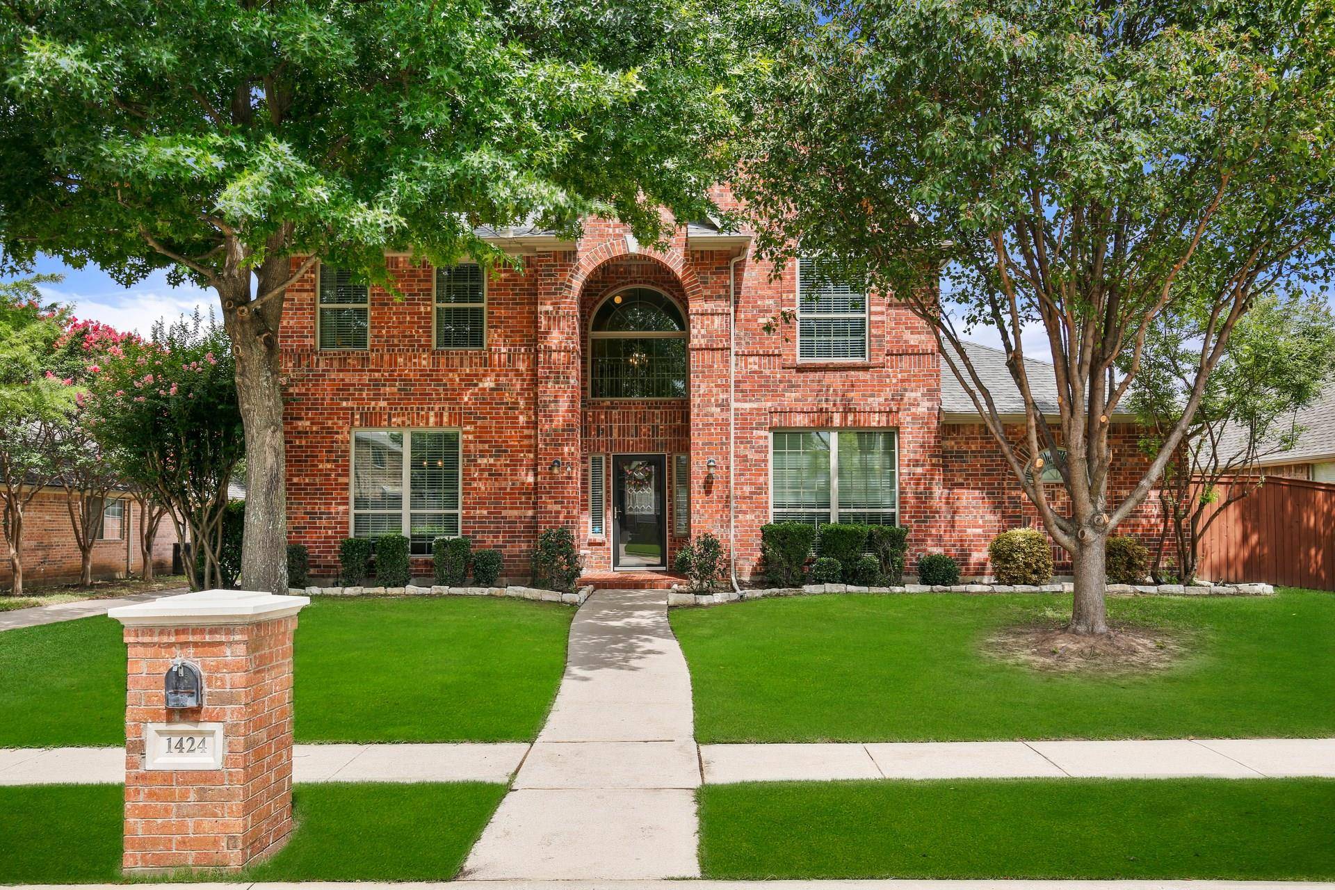 Keller, TX 76248,1424 Briar Meadow Drive