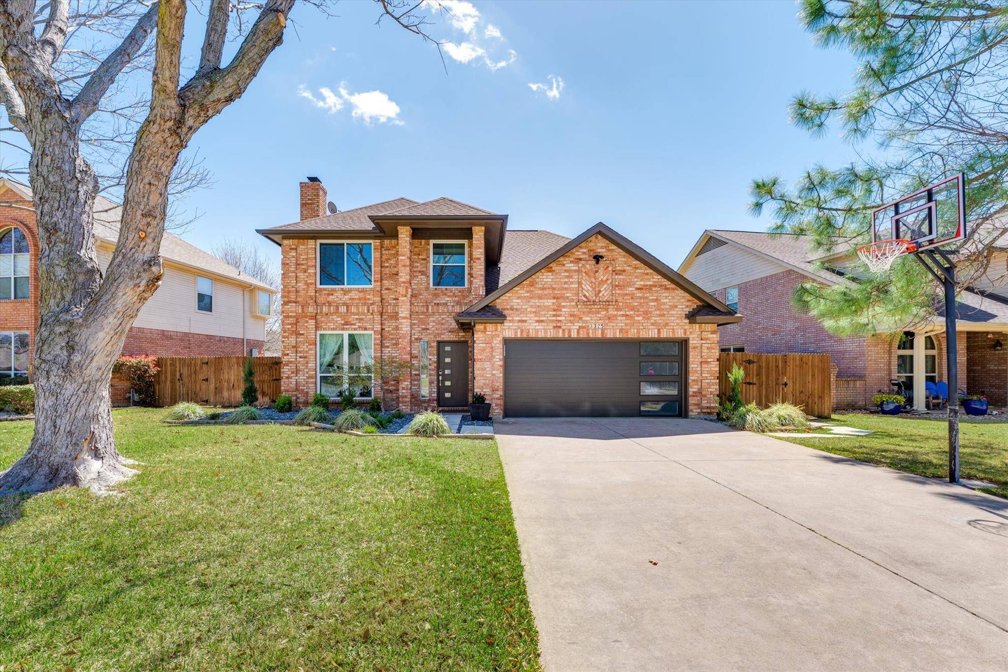 Grapevine, TX 76051,3325 Moss Creek Drive