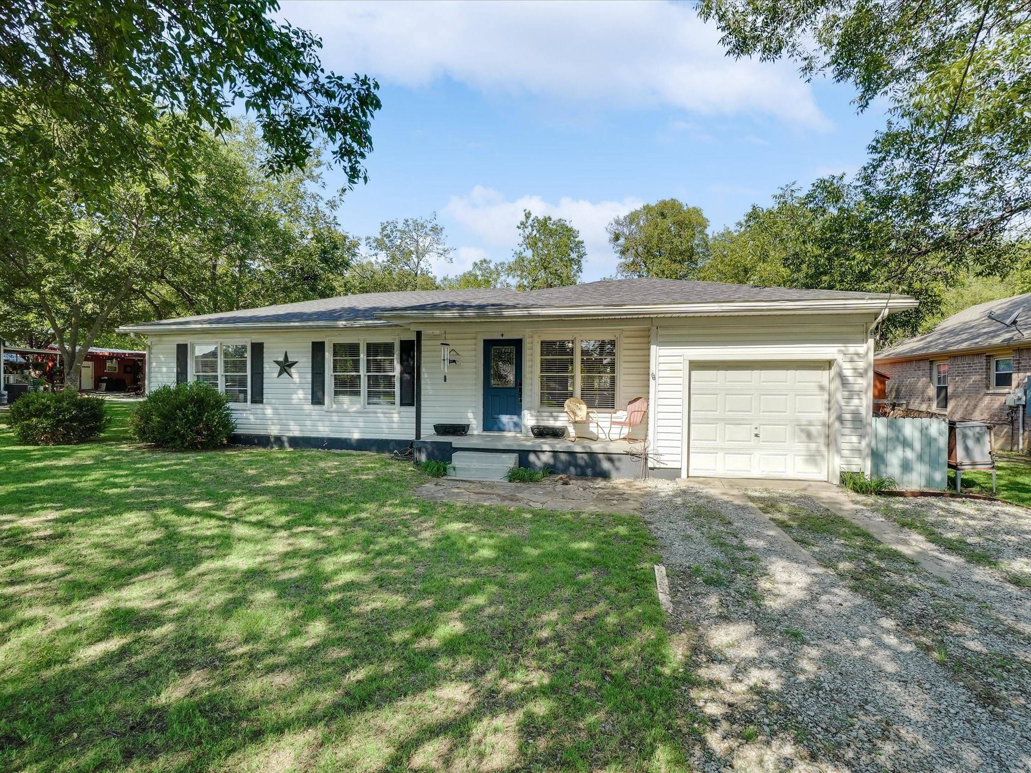 Justin, TX 76247,517 Pafford Street