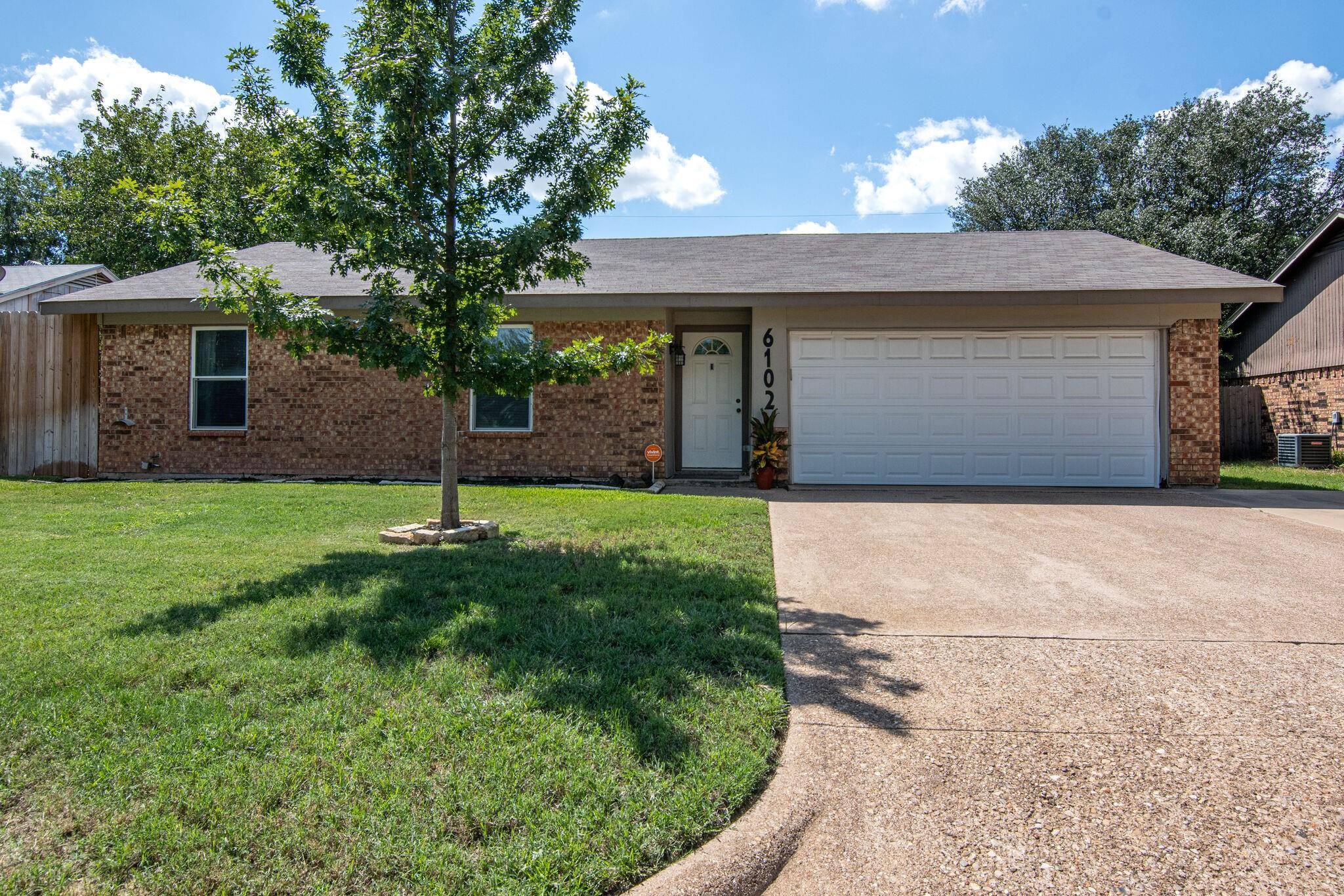 Arlington, TX 76001,6102 Autumn Springs Drive