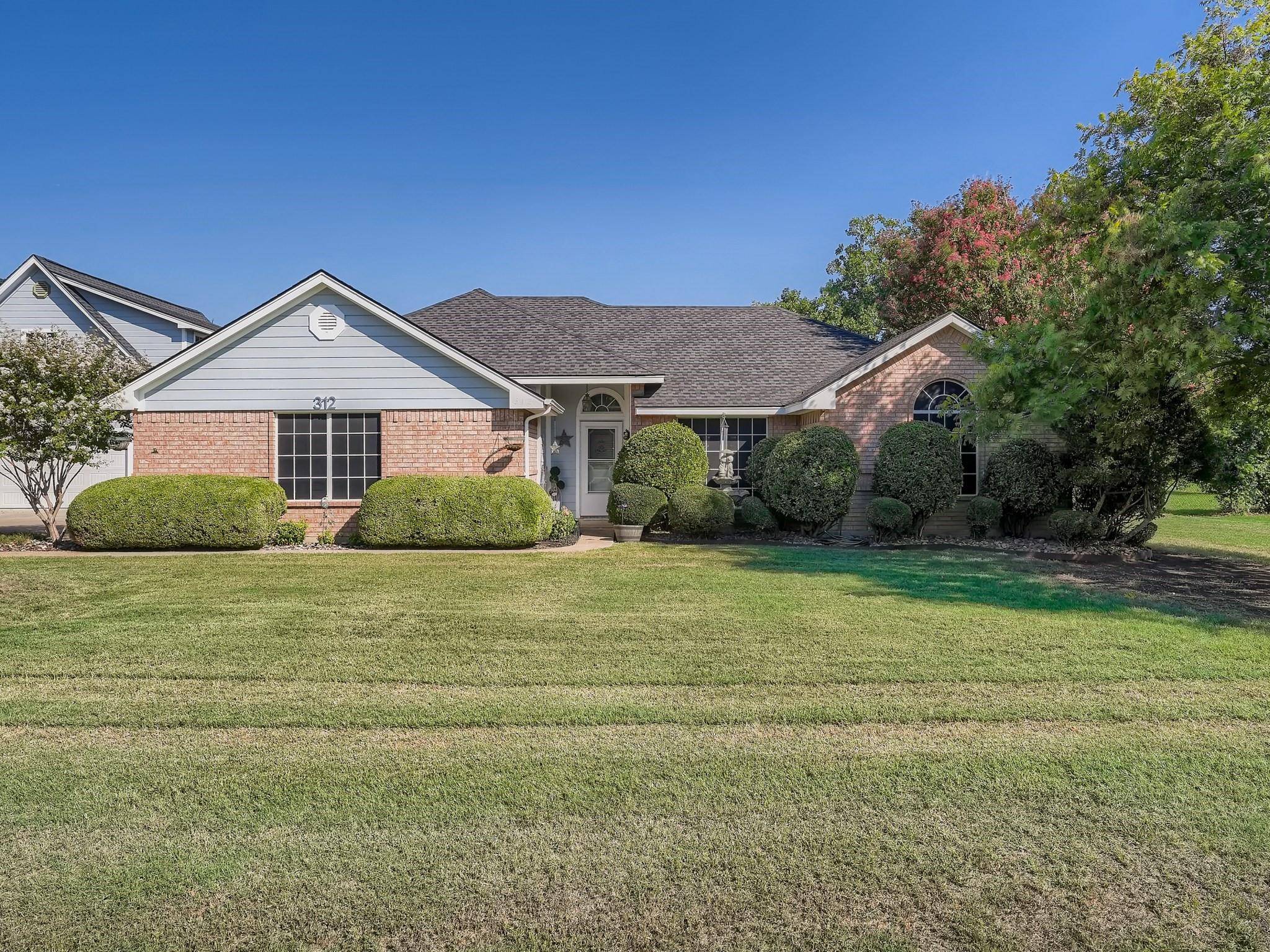 Red Oak, TX 75154,312 Clay Lane