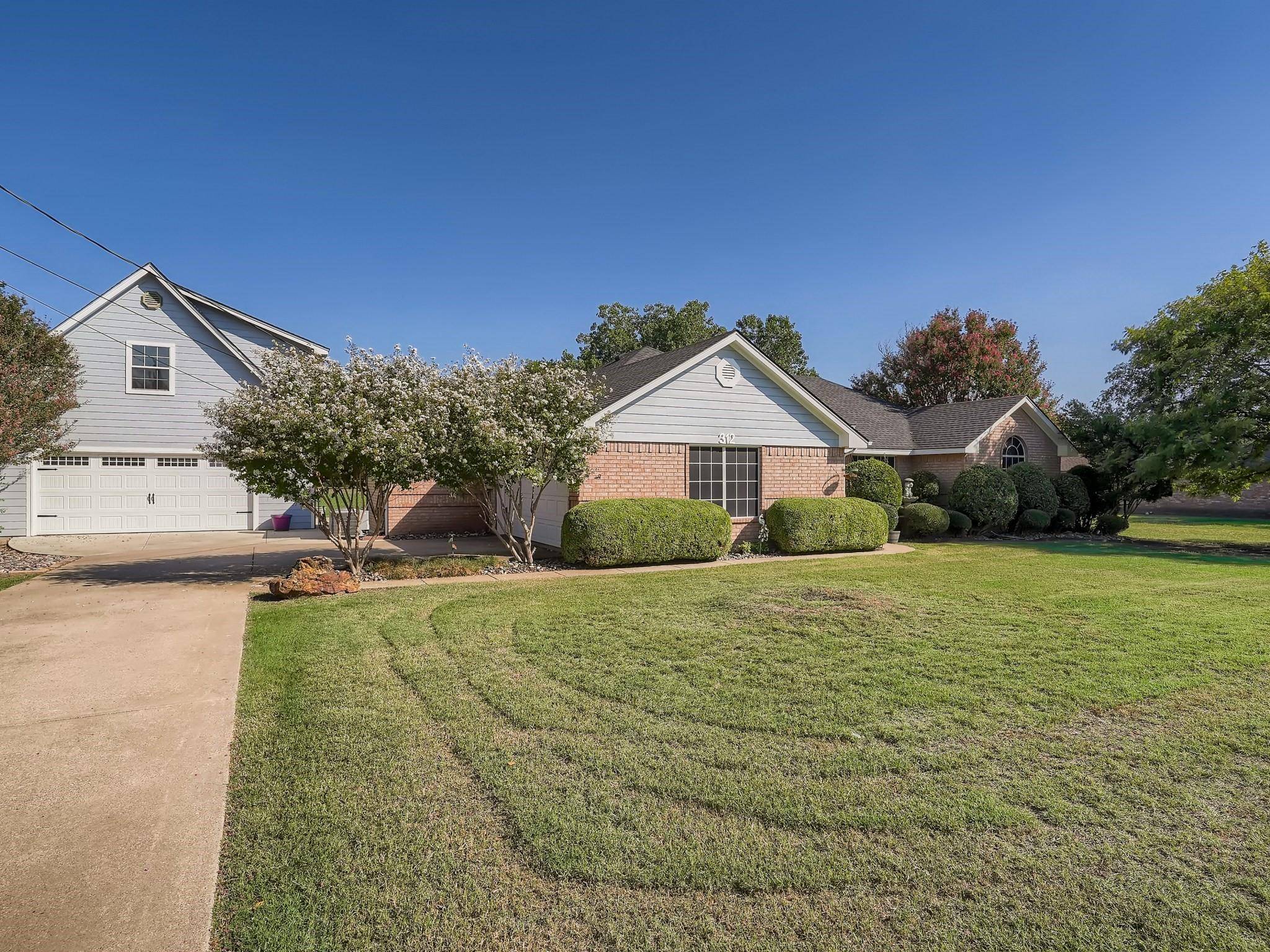 Red Oak, TX 75154,312 Clay Lane