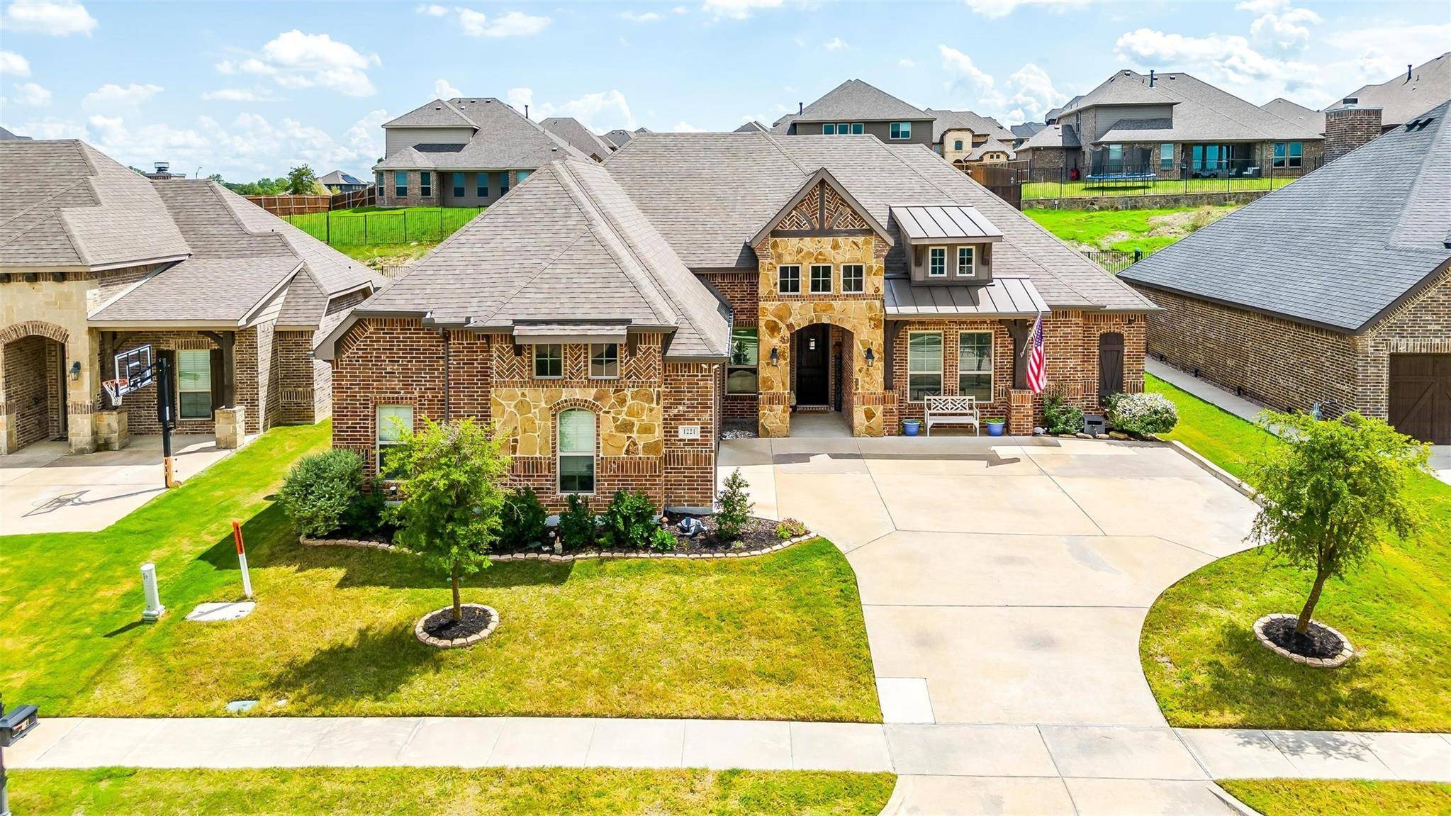 Burleson, TX 76028,1221 Teton Drive