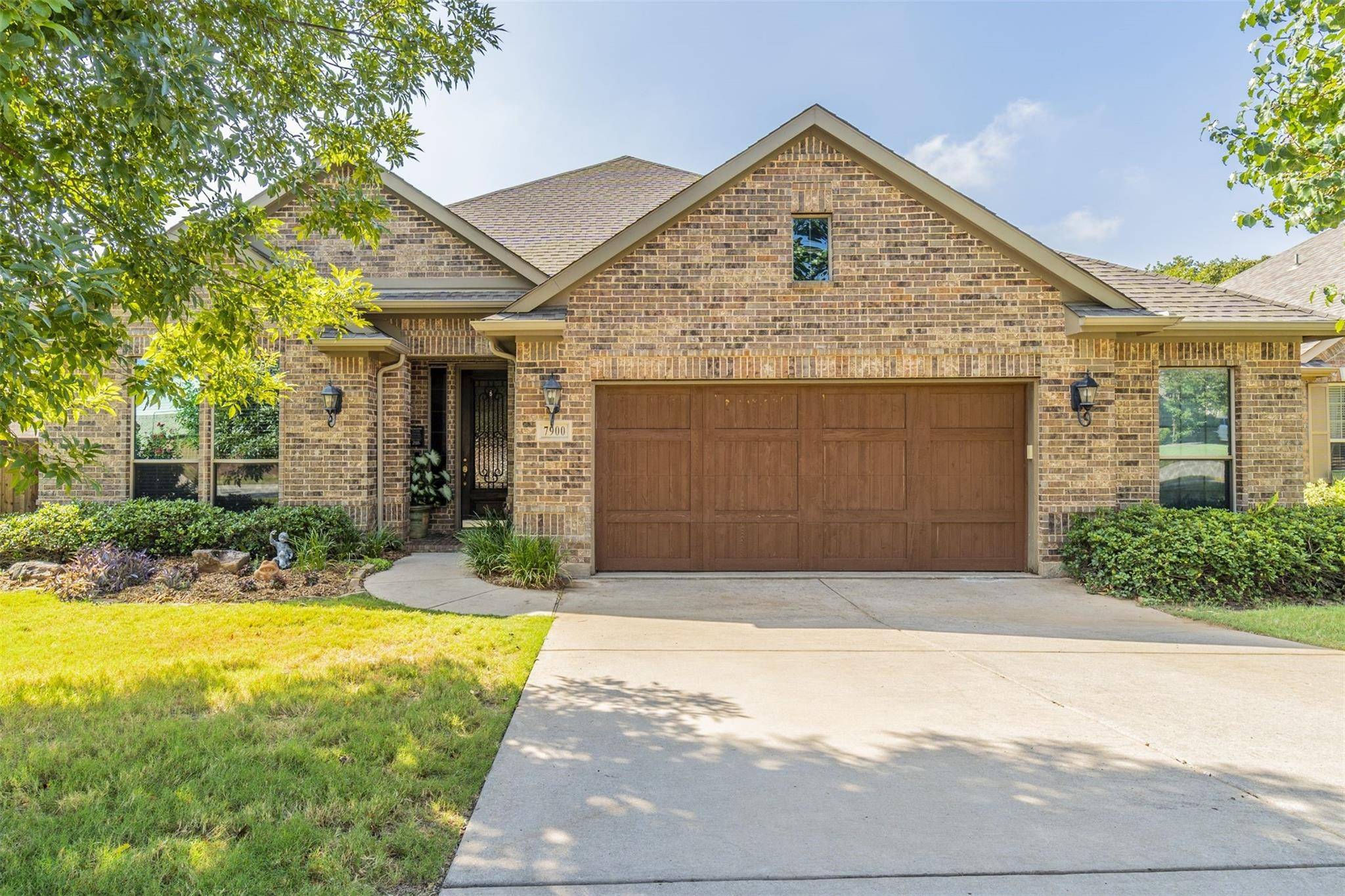 Denton, TX 76208,7900 Hinkley Oak Drive