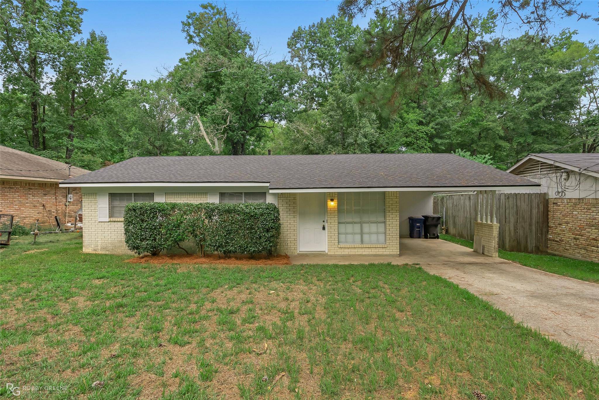 Shreveport, LA 71107,4005 Swim Club Lane