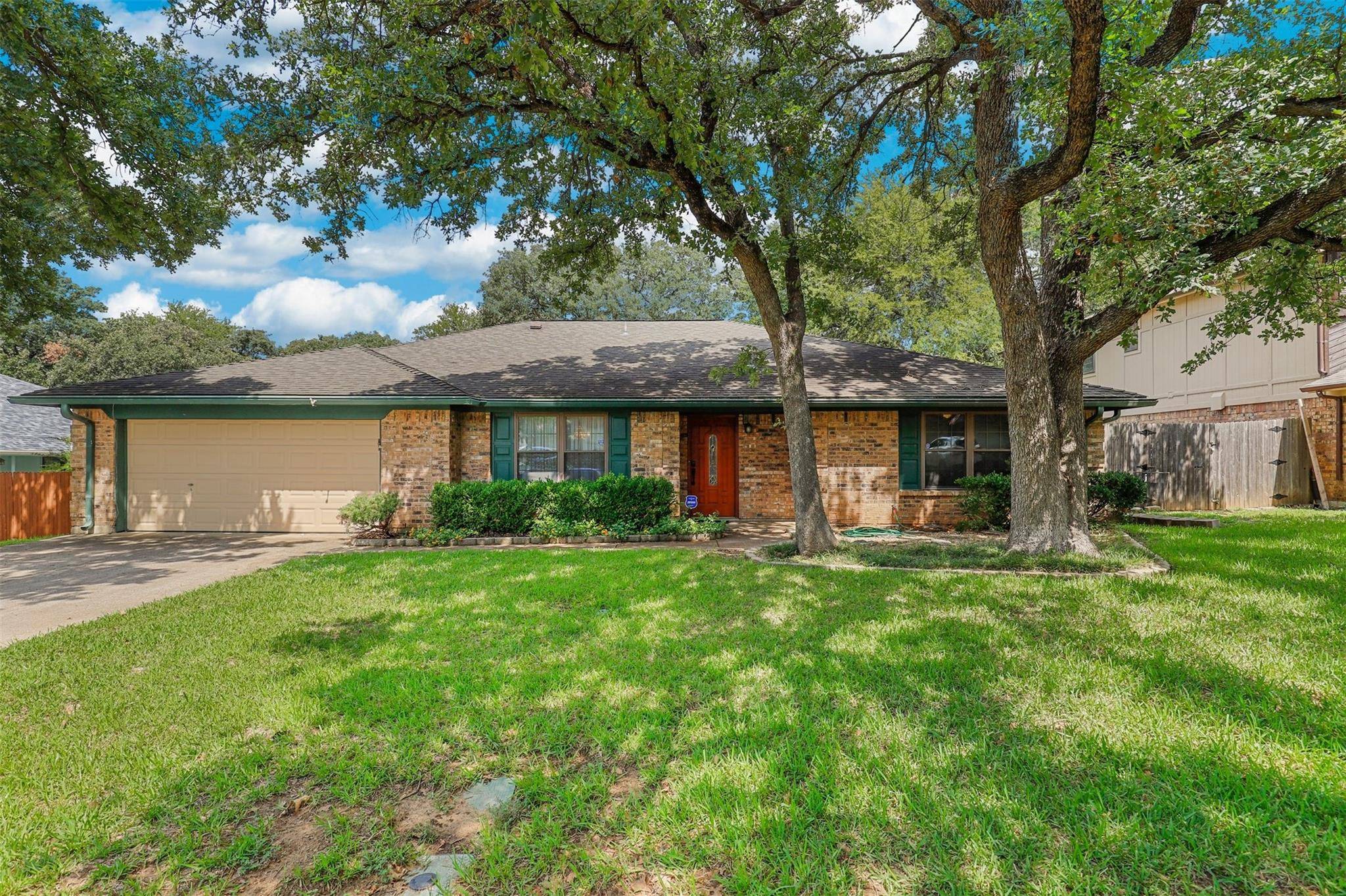 Arlington, TX 76016,6619 Saddle Ridge Road