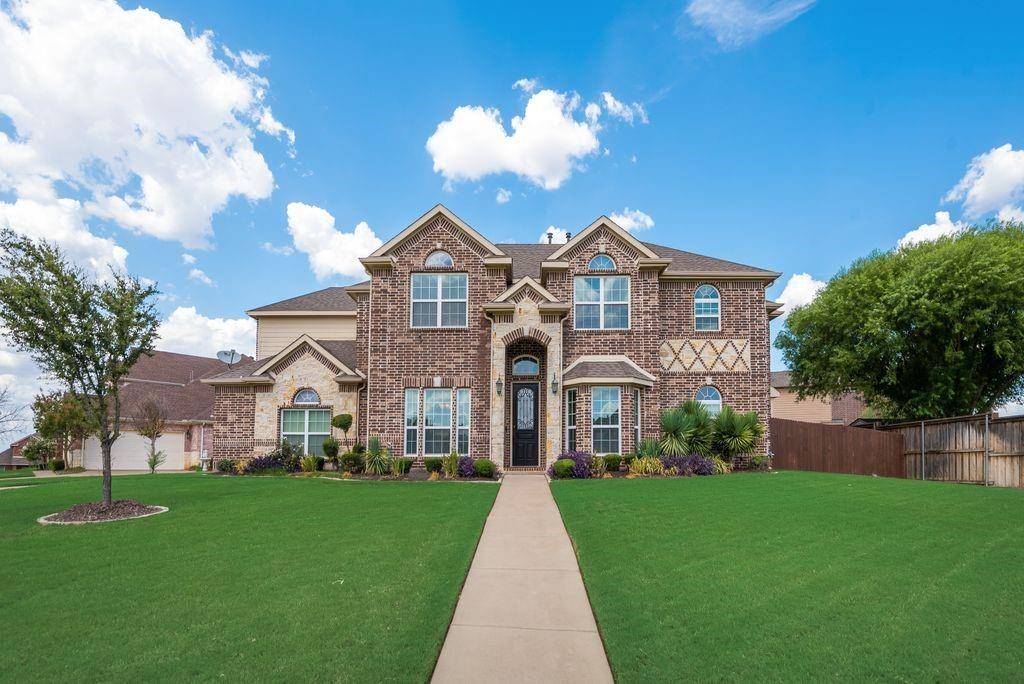 Kennedale, TX 76060,725 Lakewood Drive