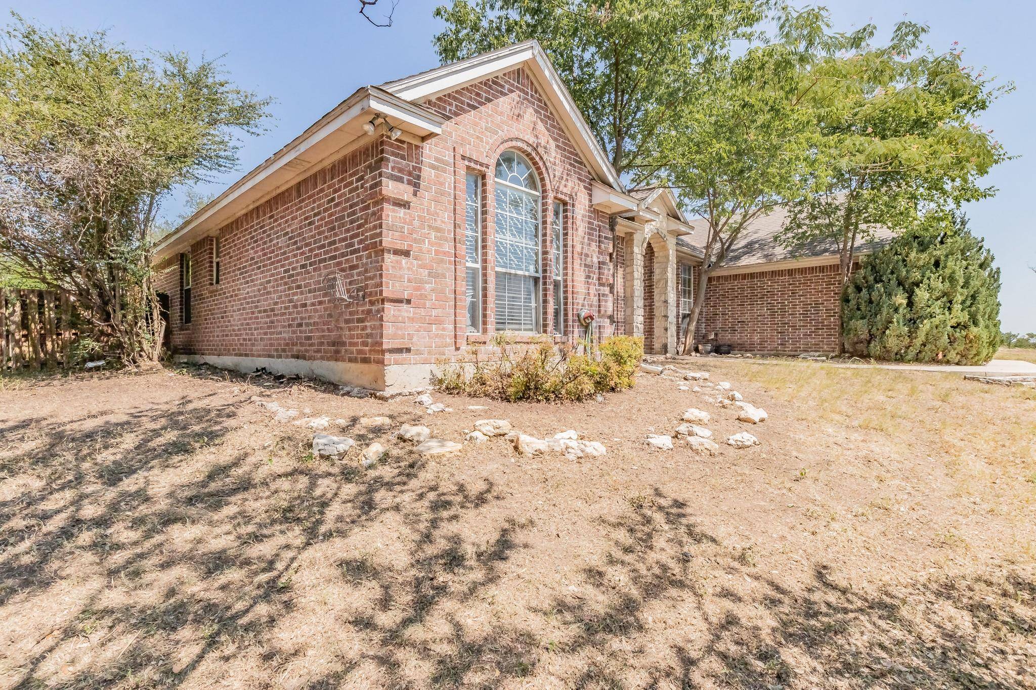 Fort Worth, TX 76179,8853 Greenhaven Drive