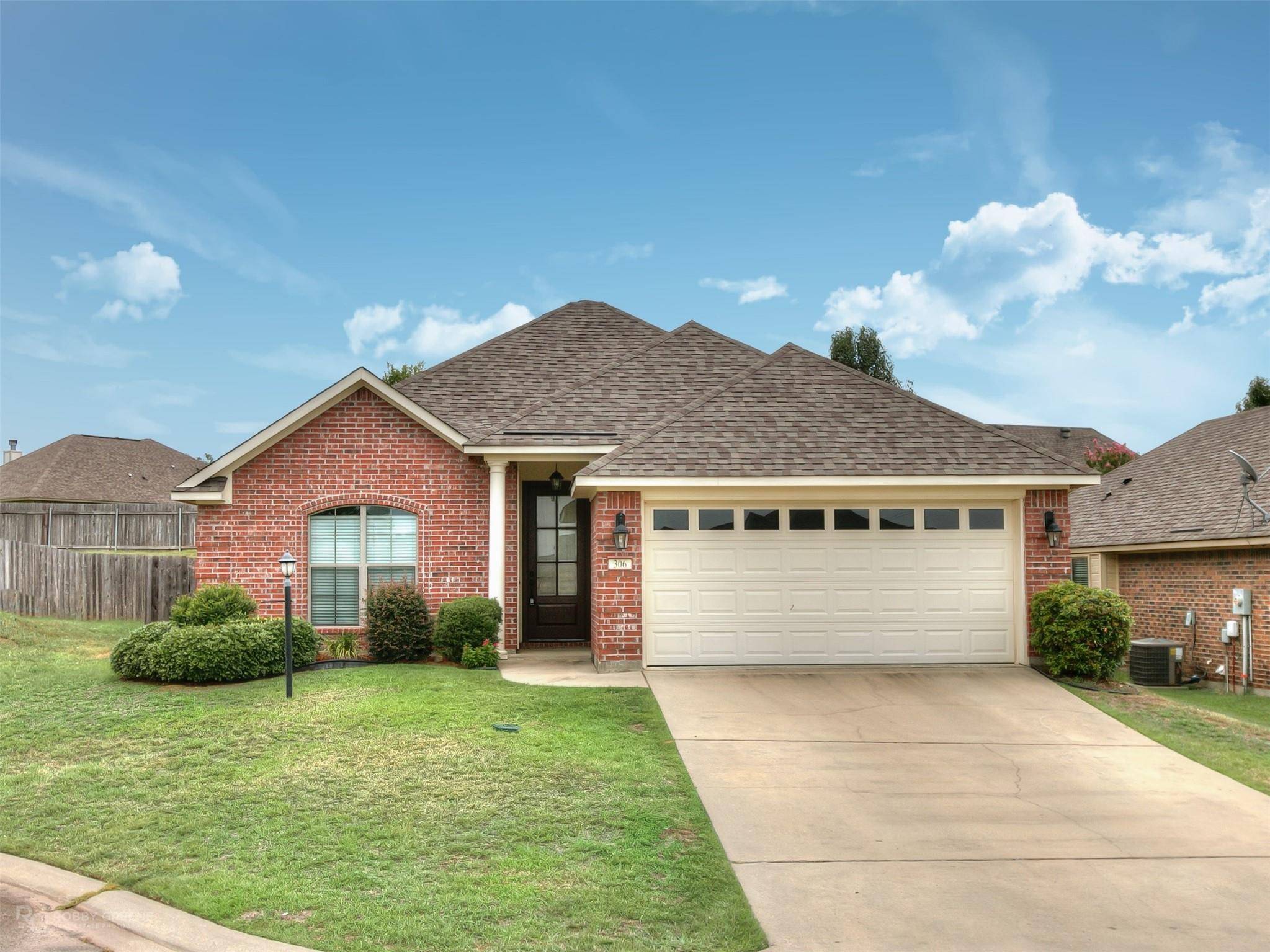 Haughton, LA 71037,306 Peachwood Circle