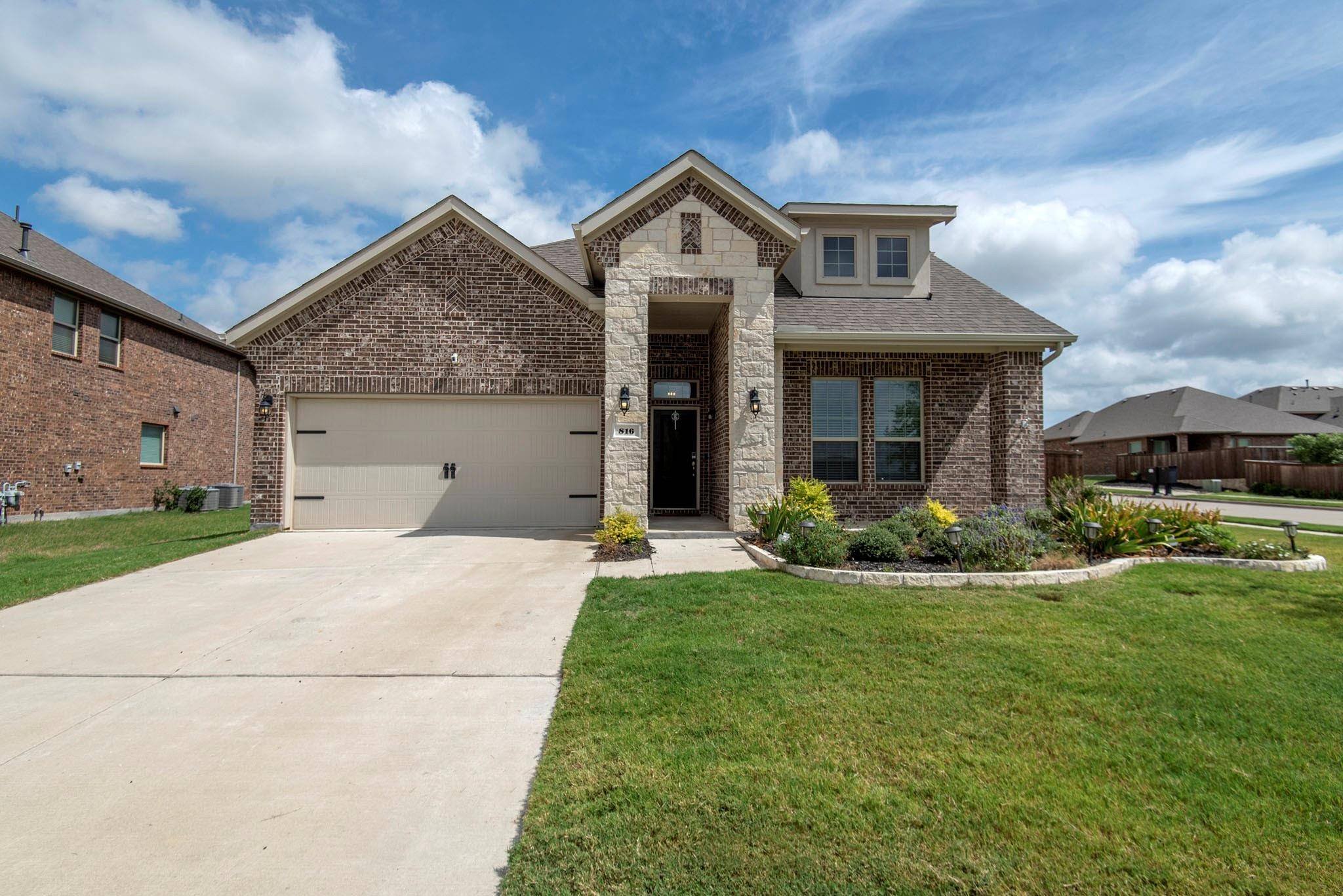 Celina, TX 75009,816 Monarch Lane