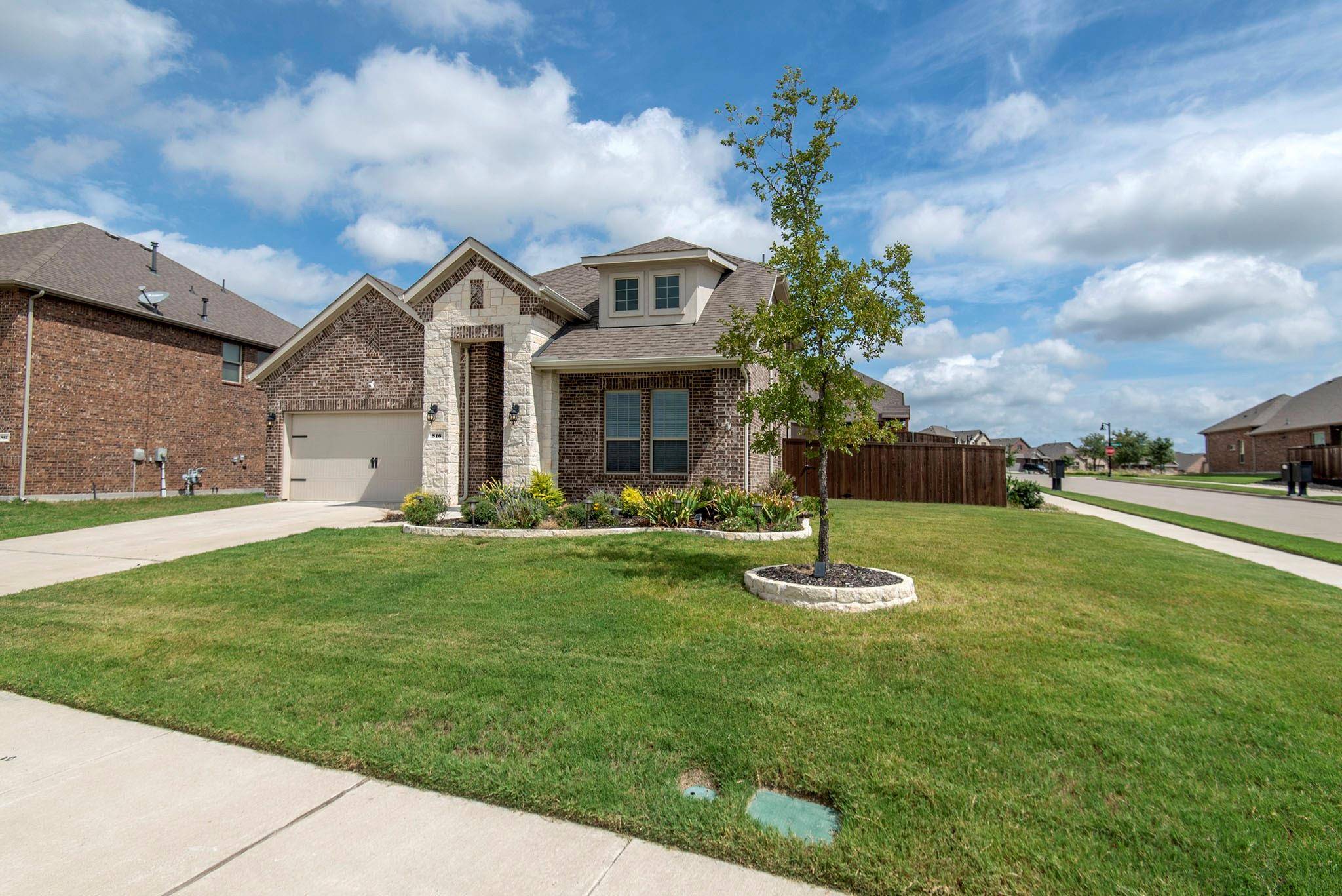 Celina, TX 75009,816 Monarch Lane