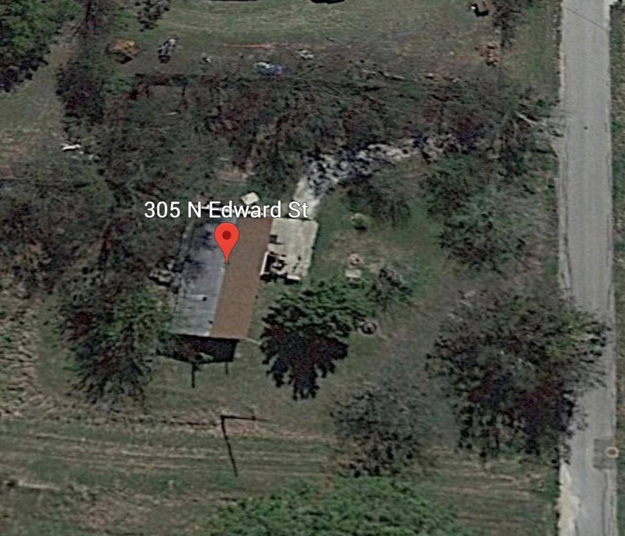 Quinlan, TX 75474,305 N Edward Street