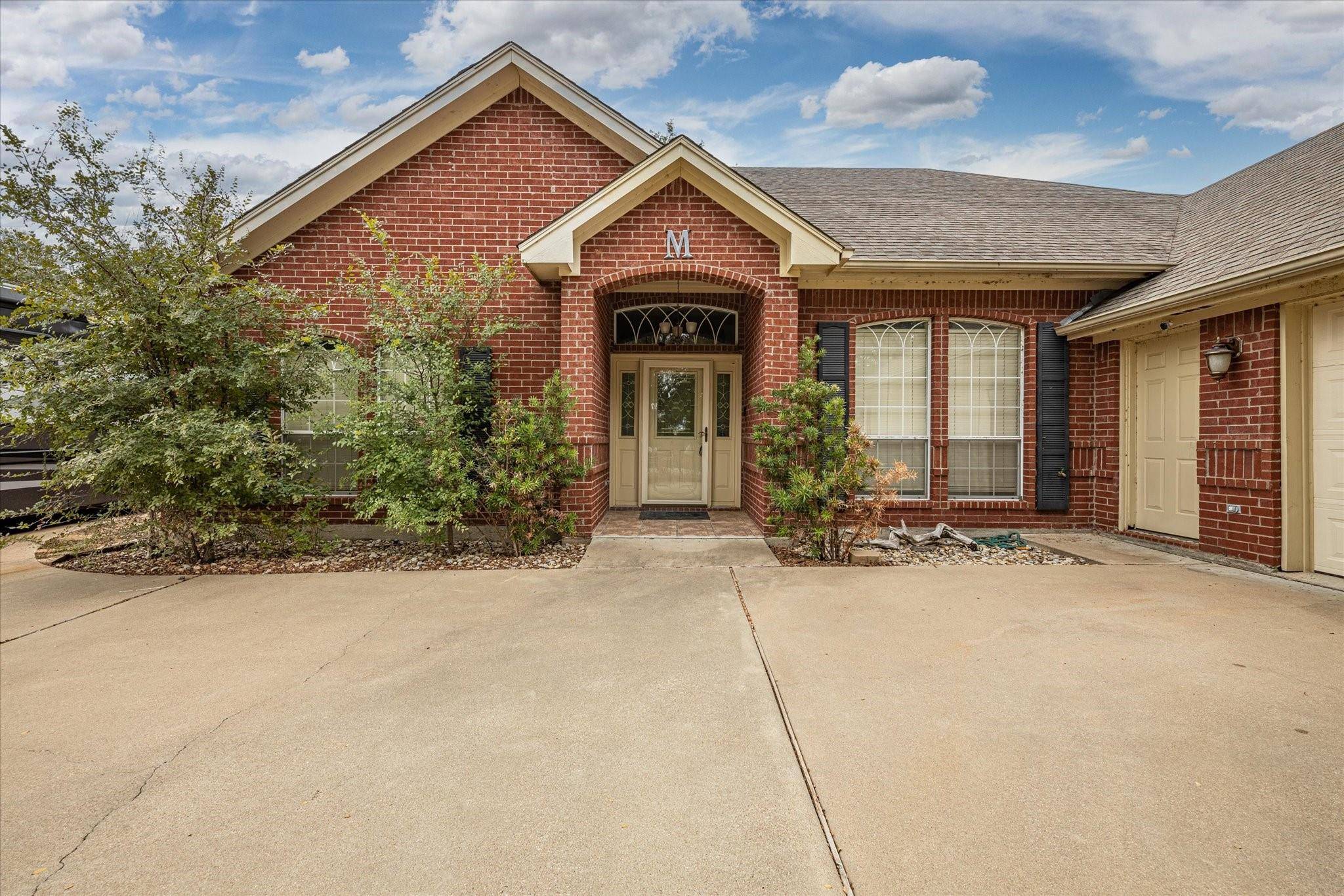 Granbury, TX 76049,205 Aqua Vista Drive