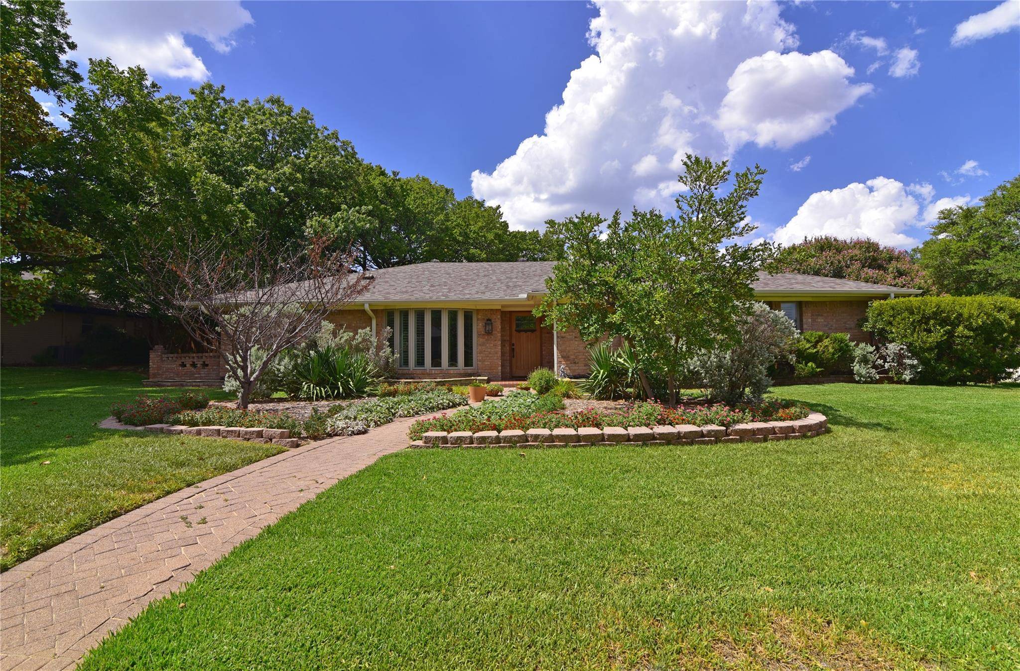 Plano, TX 75075,2309 Northcrest Drive