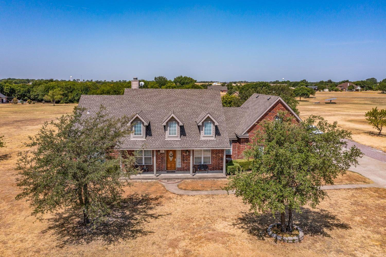 Gunter, TX 75058,367 Rene Lane