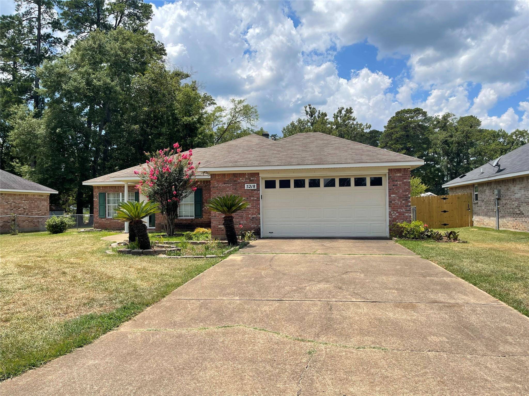 Shreveport, LA 71107,5218 Dalewood Drive