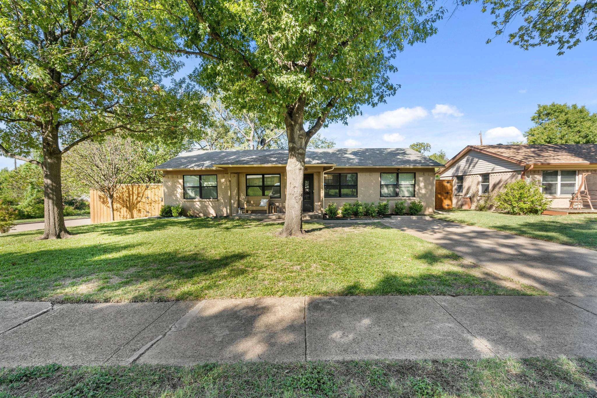 Dallas, TX 75243,8805 Woodbrook Drive