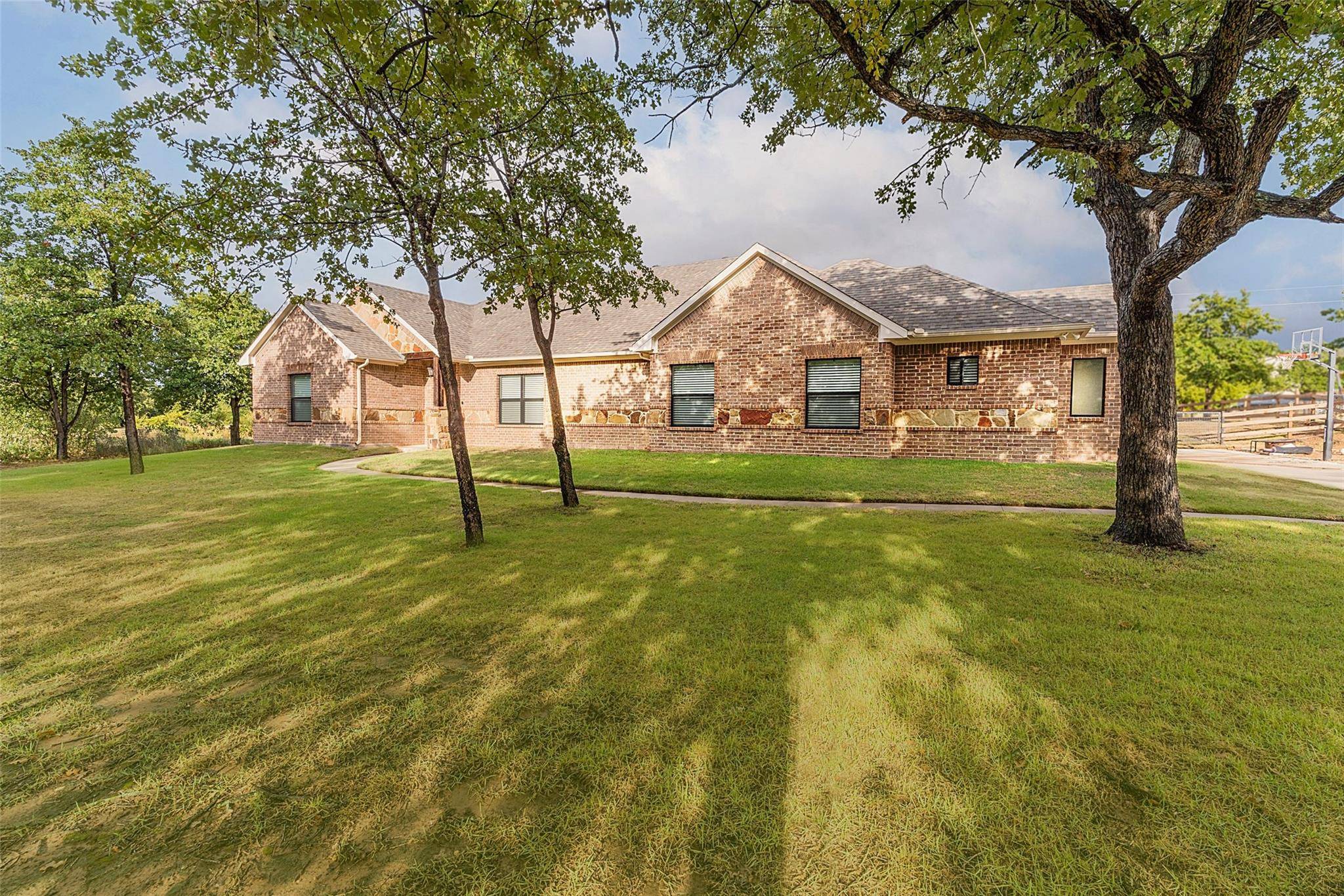 Boyd, TX 76023,1256 County Road 4698