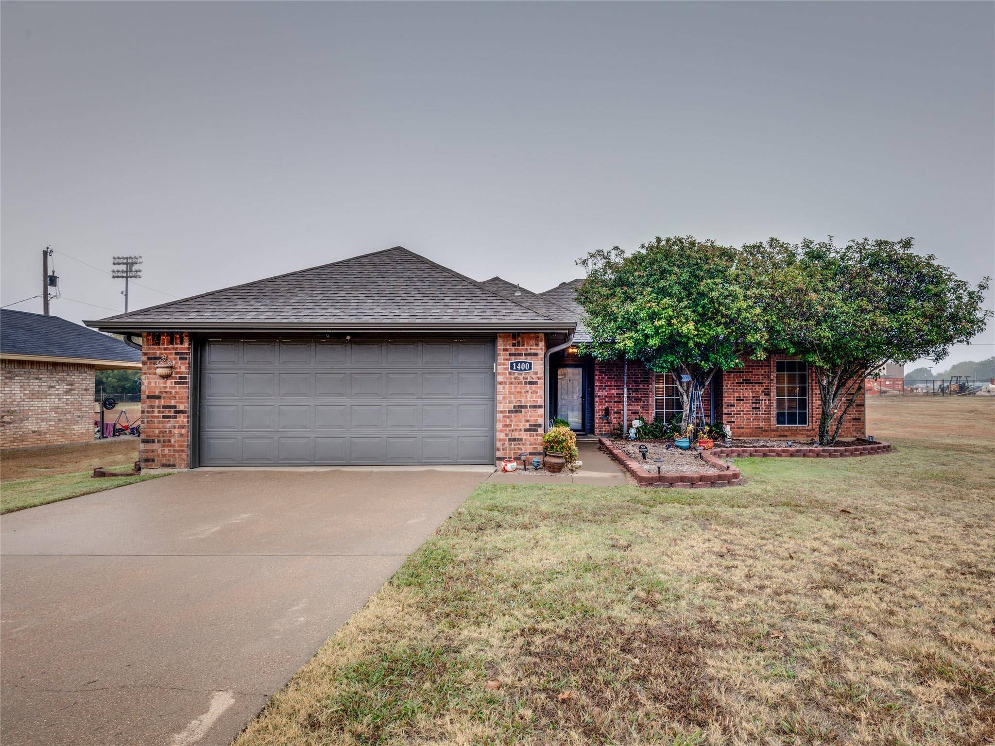 Midlothian, TX 76065,1400 S 5th Street