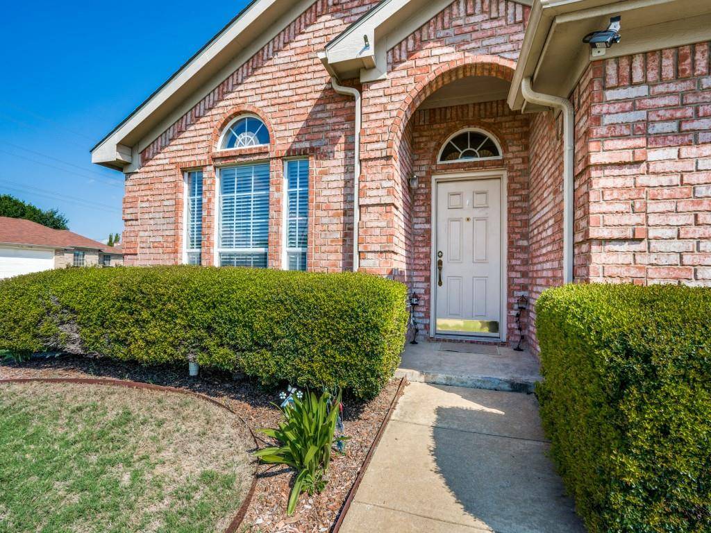 Arlington, TX 76018,1501 Wolf Creek Drive