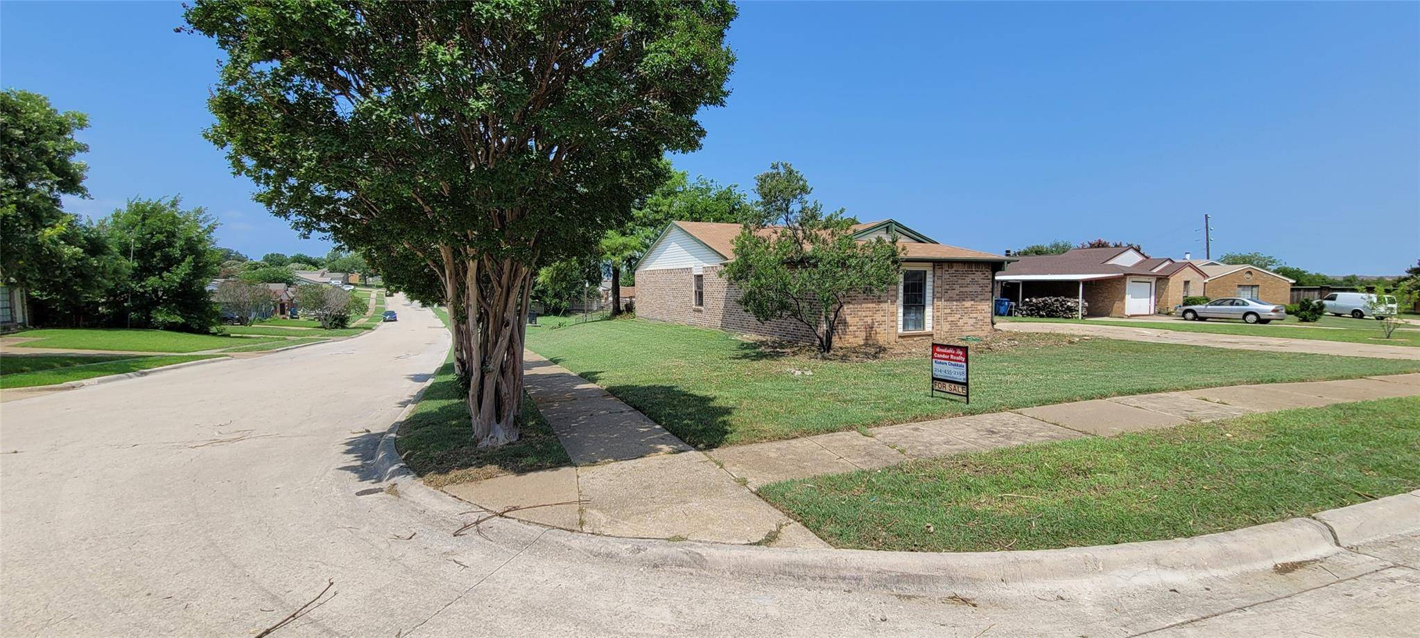 The Colony, TX 75056,7101 Elliot Court