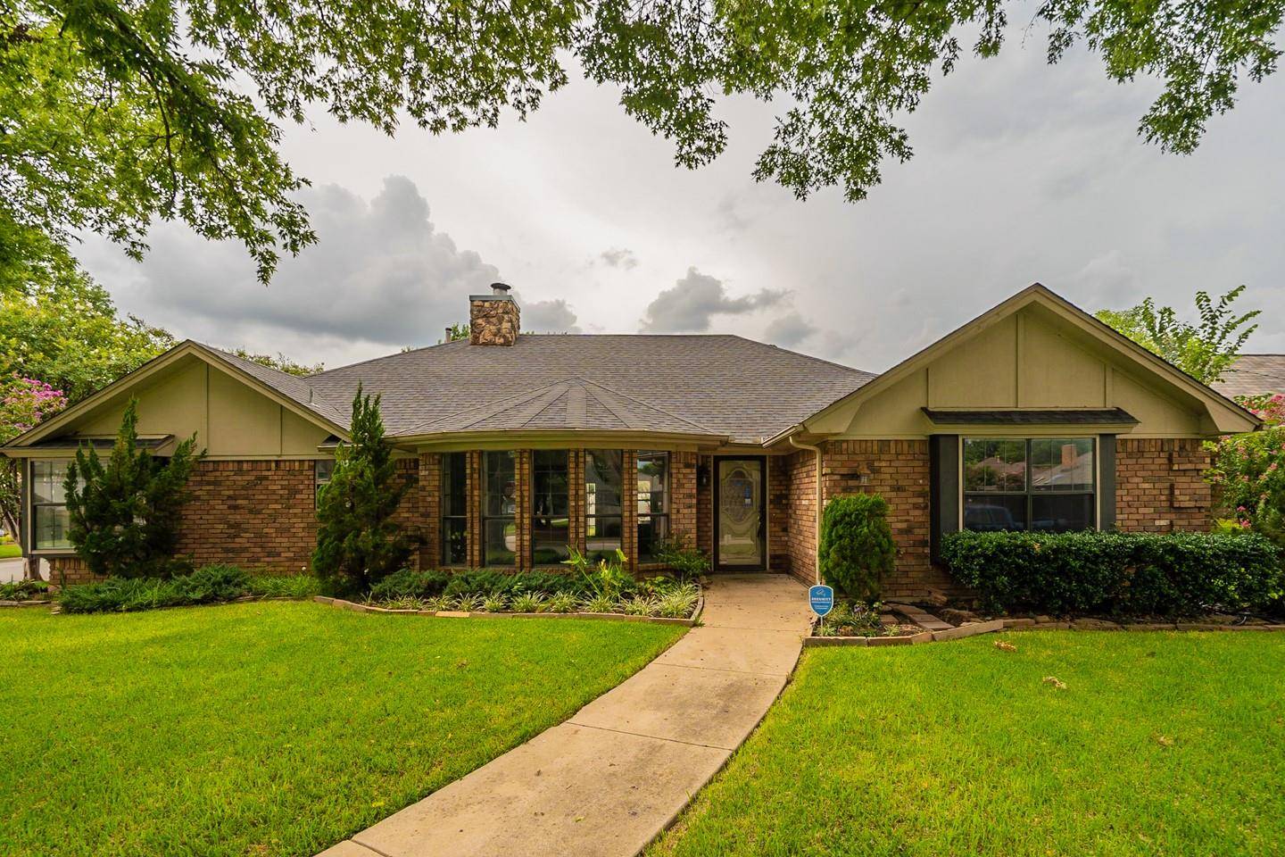 Grapevine, TX 76051,3370 Bridlewood Drive