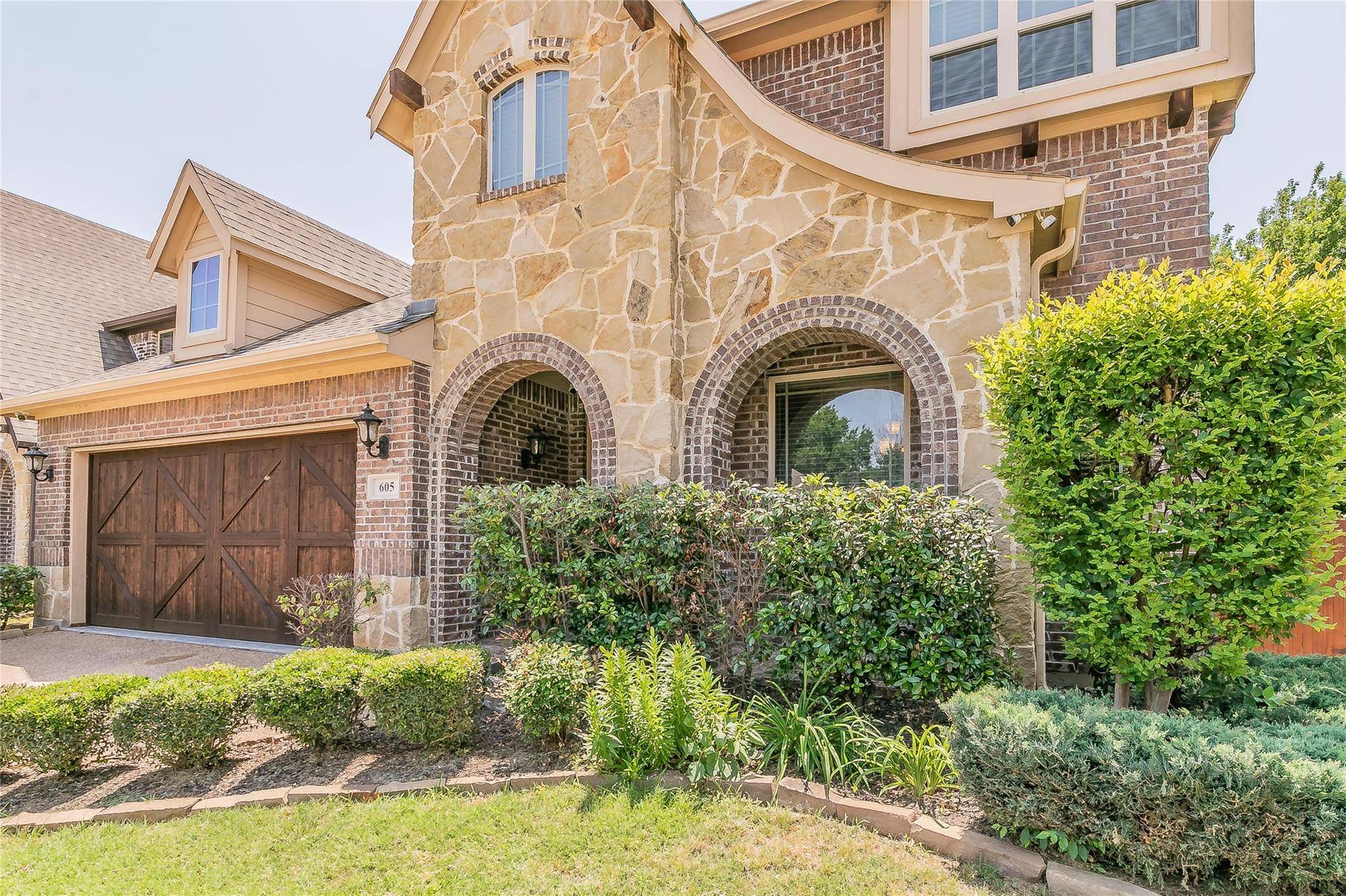 Euless, TX 76039,605 Camden Court