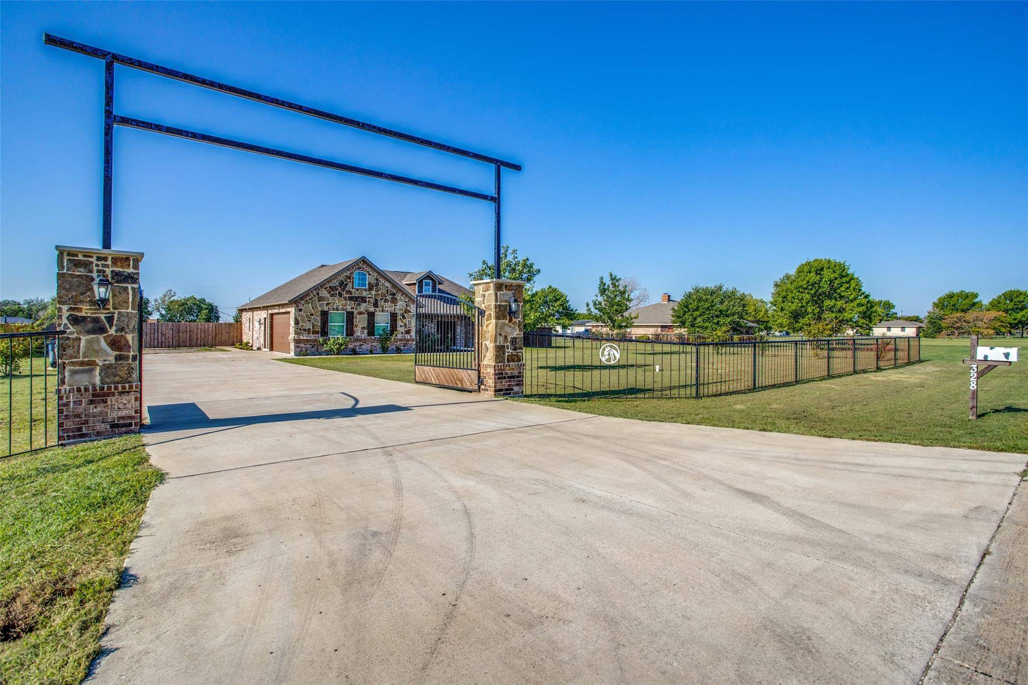 Red Oak, TX 75154,328 Meadow Lane