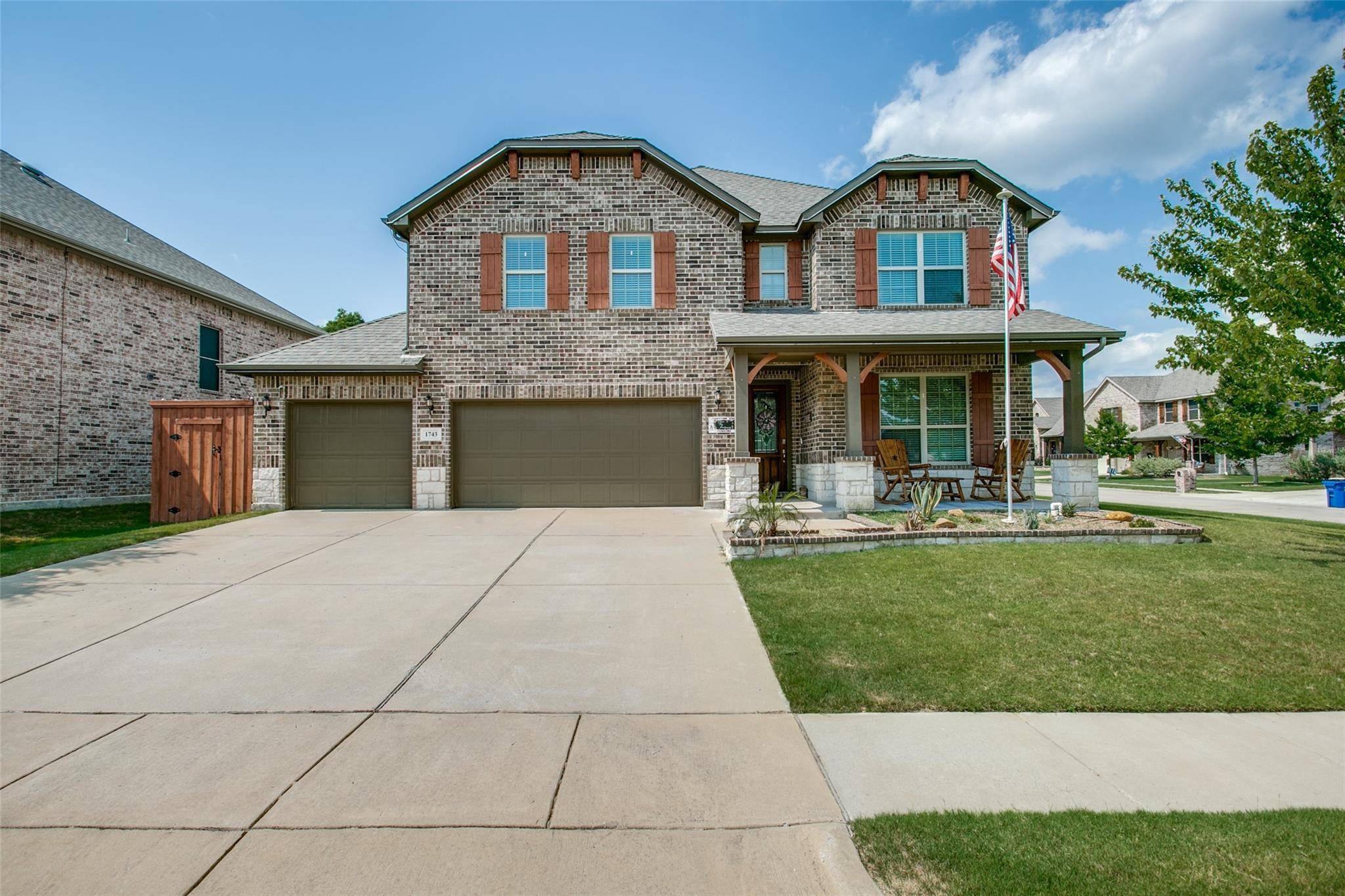 Wylie, TX 75098,1743 Crescent Oak Street