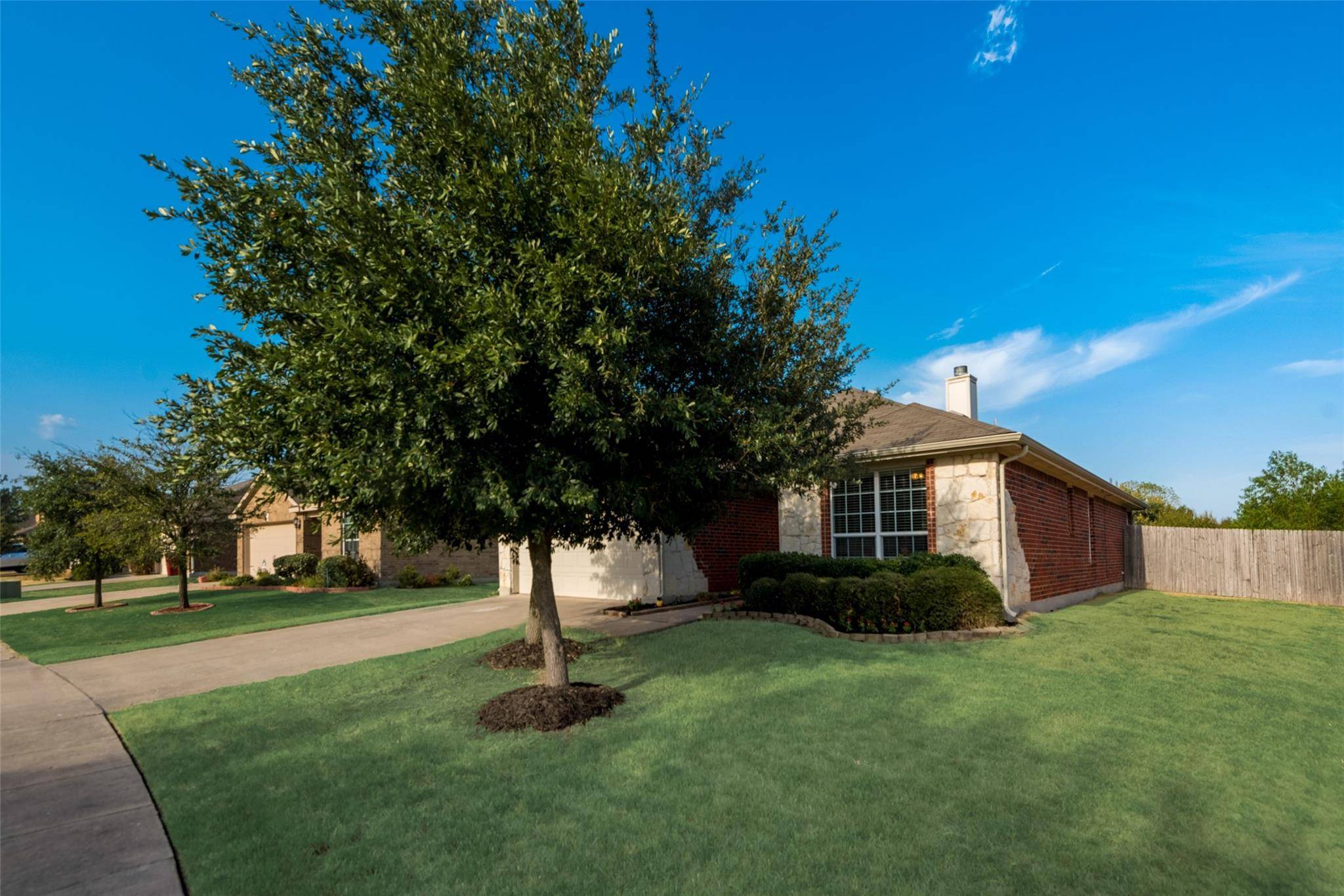 Royse City, TX 75189,924 Matthew Lane