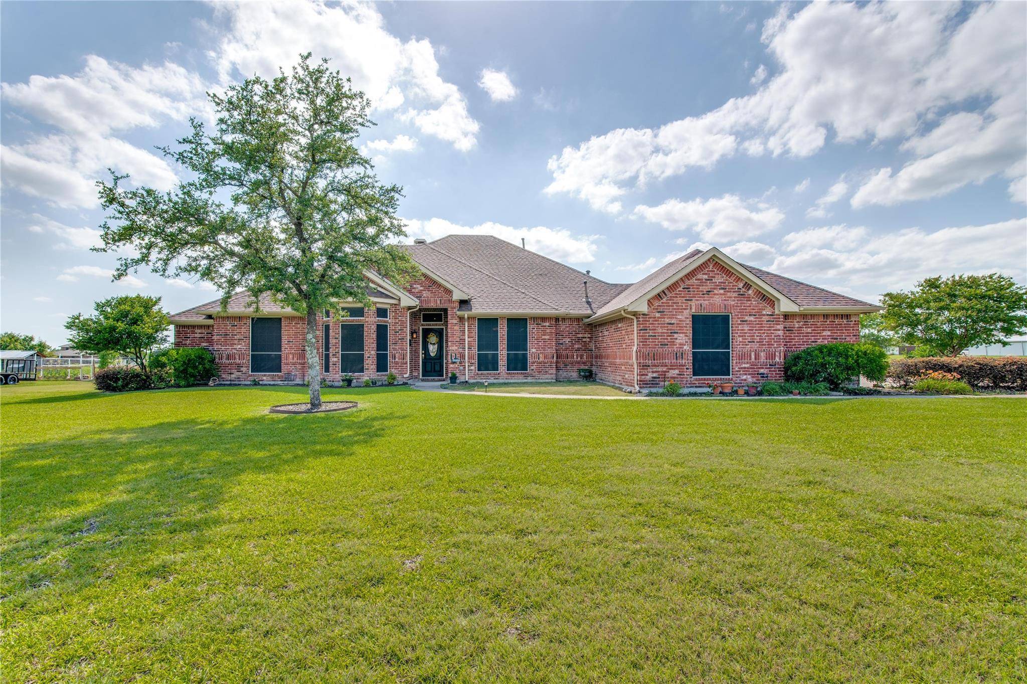 Lavon, TX 75166,620 Lake Shadow Drive