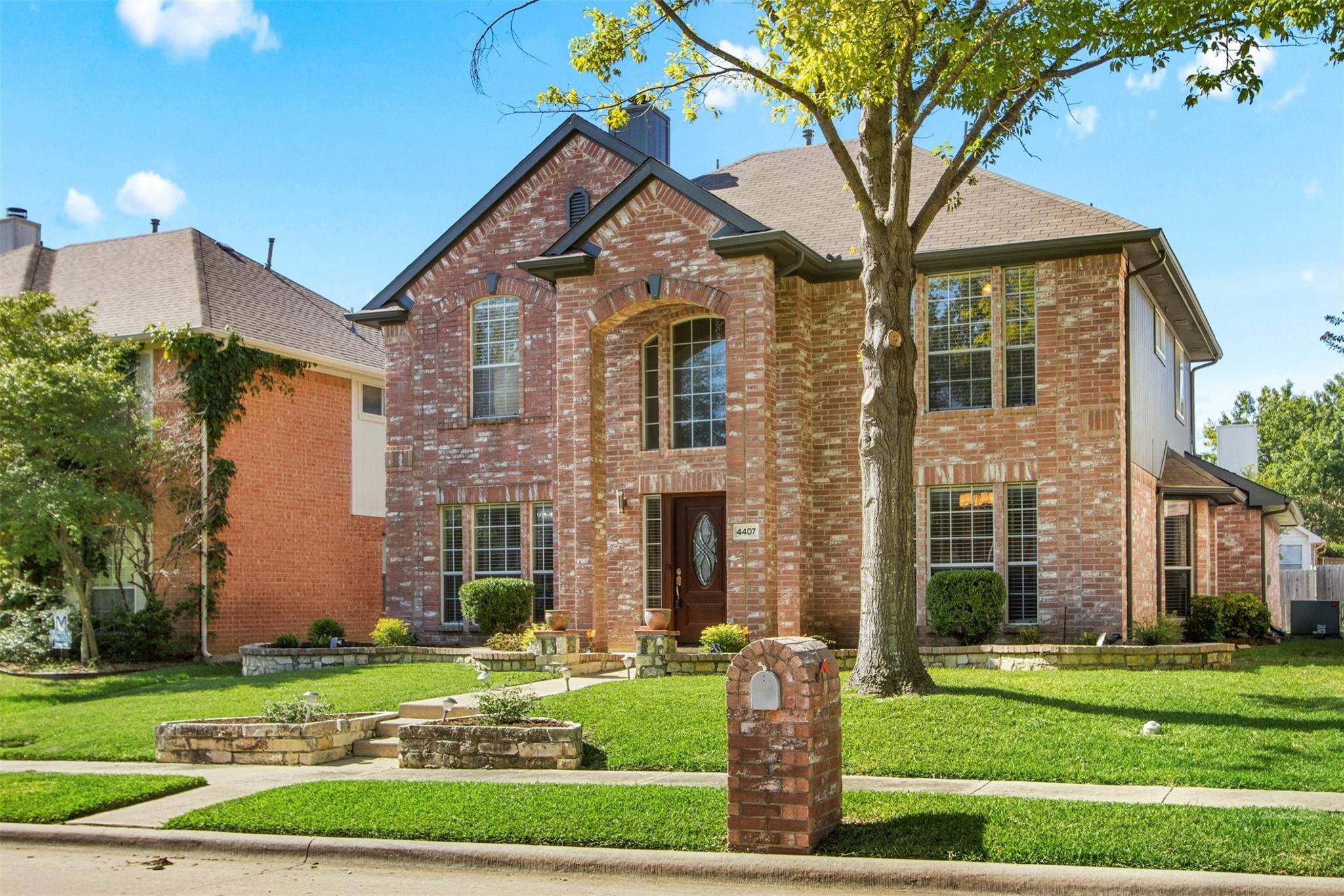 Mckinney, TX 75070,4407 Santa Fe Lane