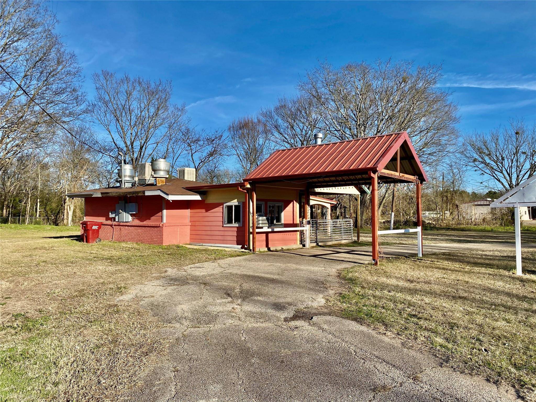 Alba, TX 75410,349 E Greenville Street