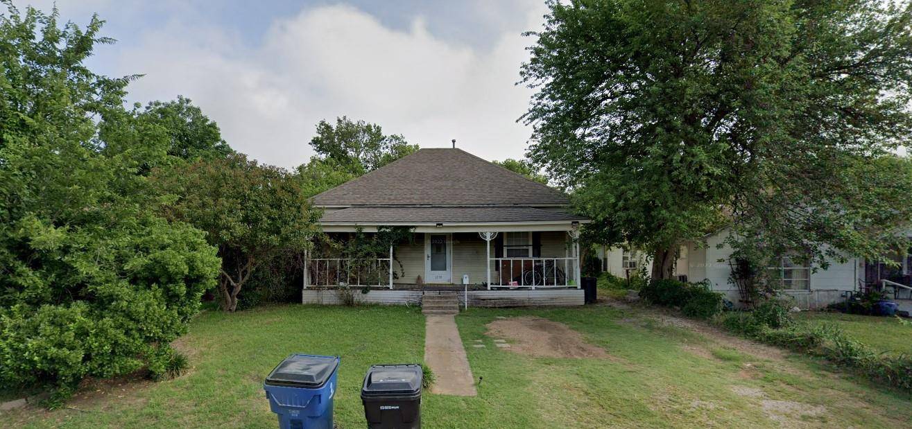 Denison, TX 75020,1719 W Bond Street