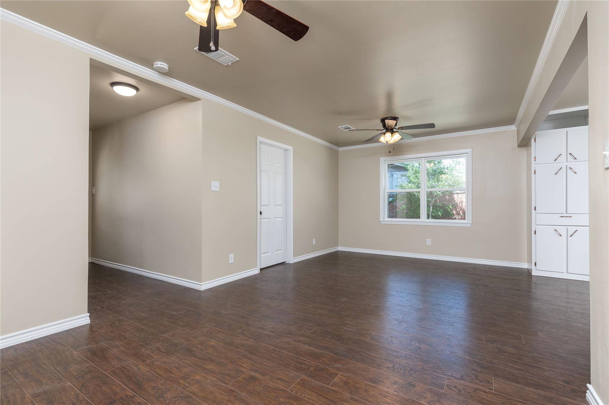 Van Alstyne, TX 75495,450 W Fulton Street