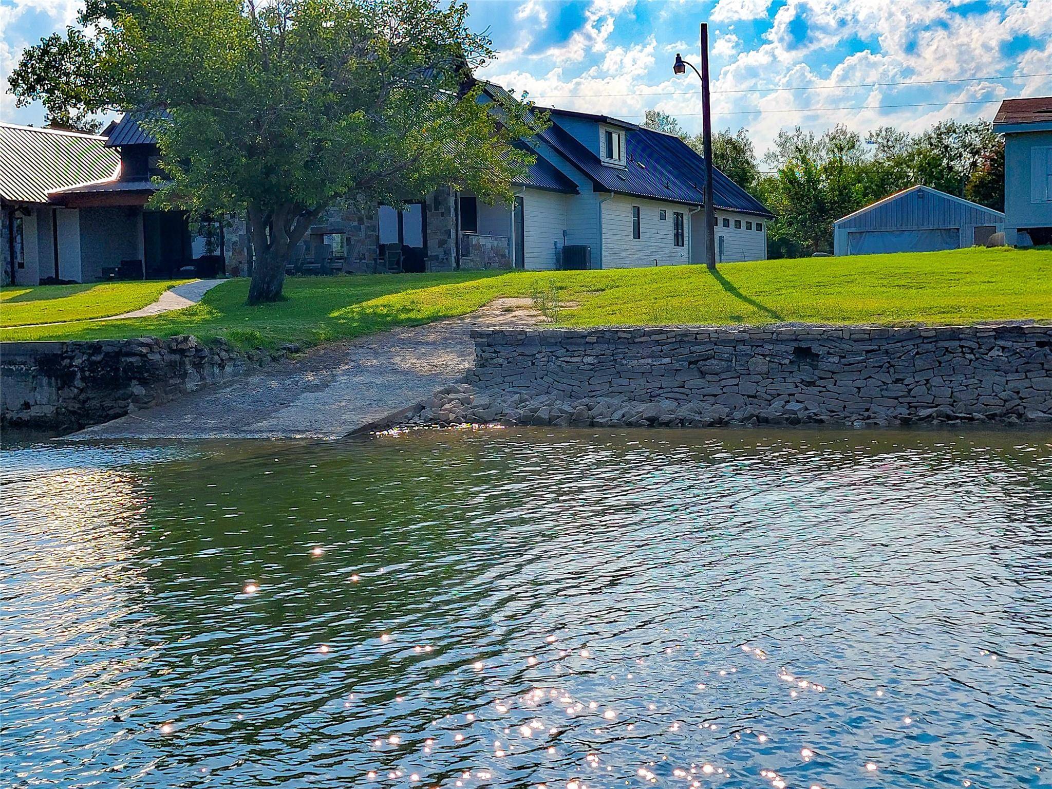 Possum Kingdom Lake, TX 76449,2521 Frontier Road