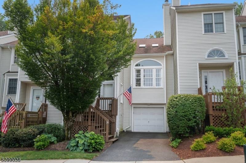 Lincoln Park Boro, NJ 07035,24 Ryan Ln