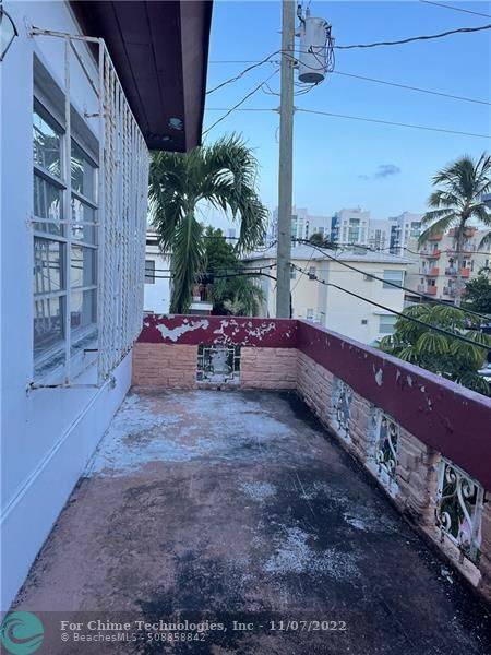 Miami Beach, FL 33141,7712 Byron Ave #3