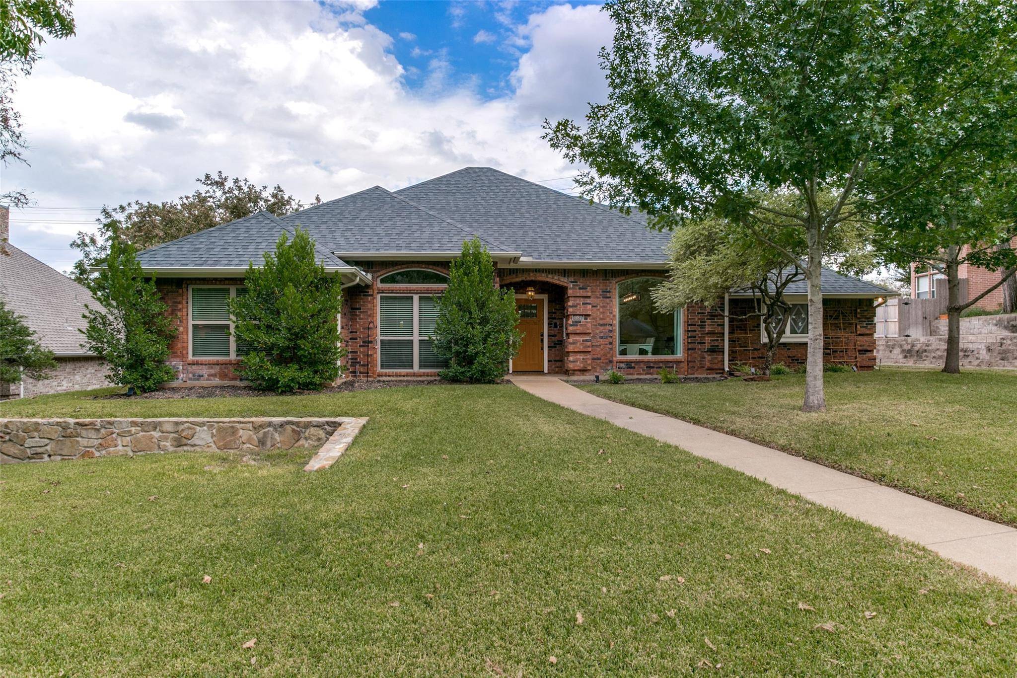 Keller, TX 76248,987 Quail Ridge