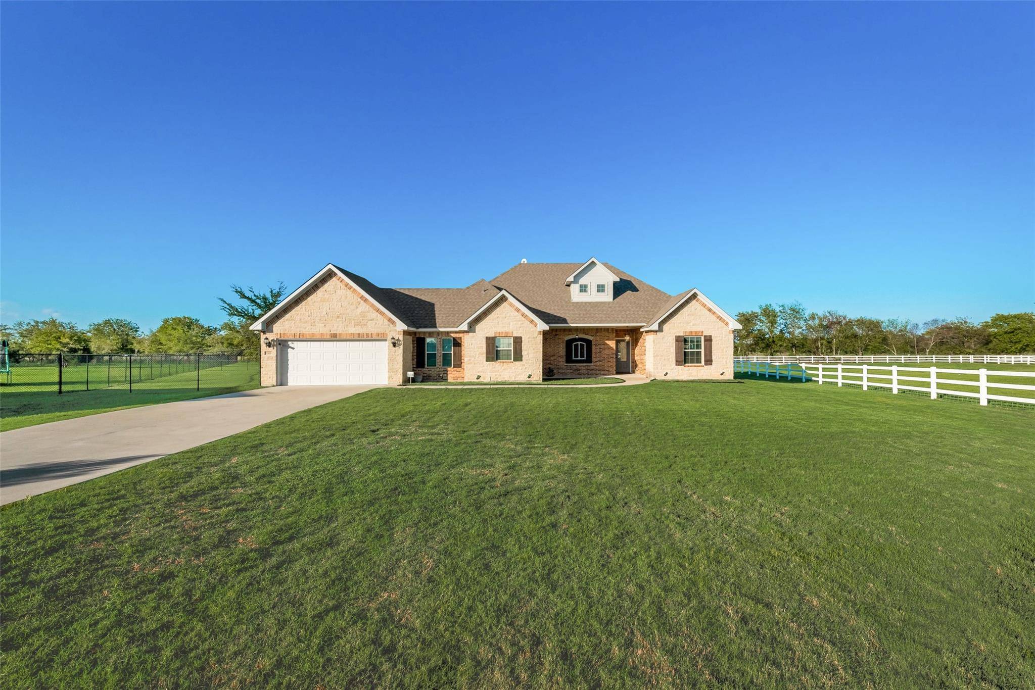 Terrell, TX 75160,15418 Saddle Ridge Circle