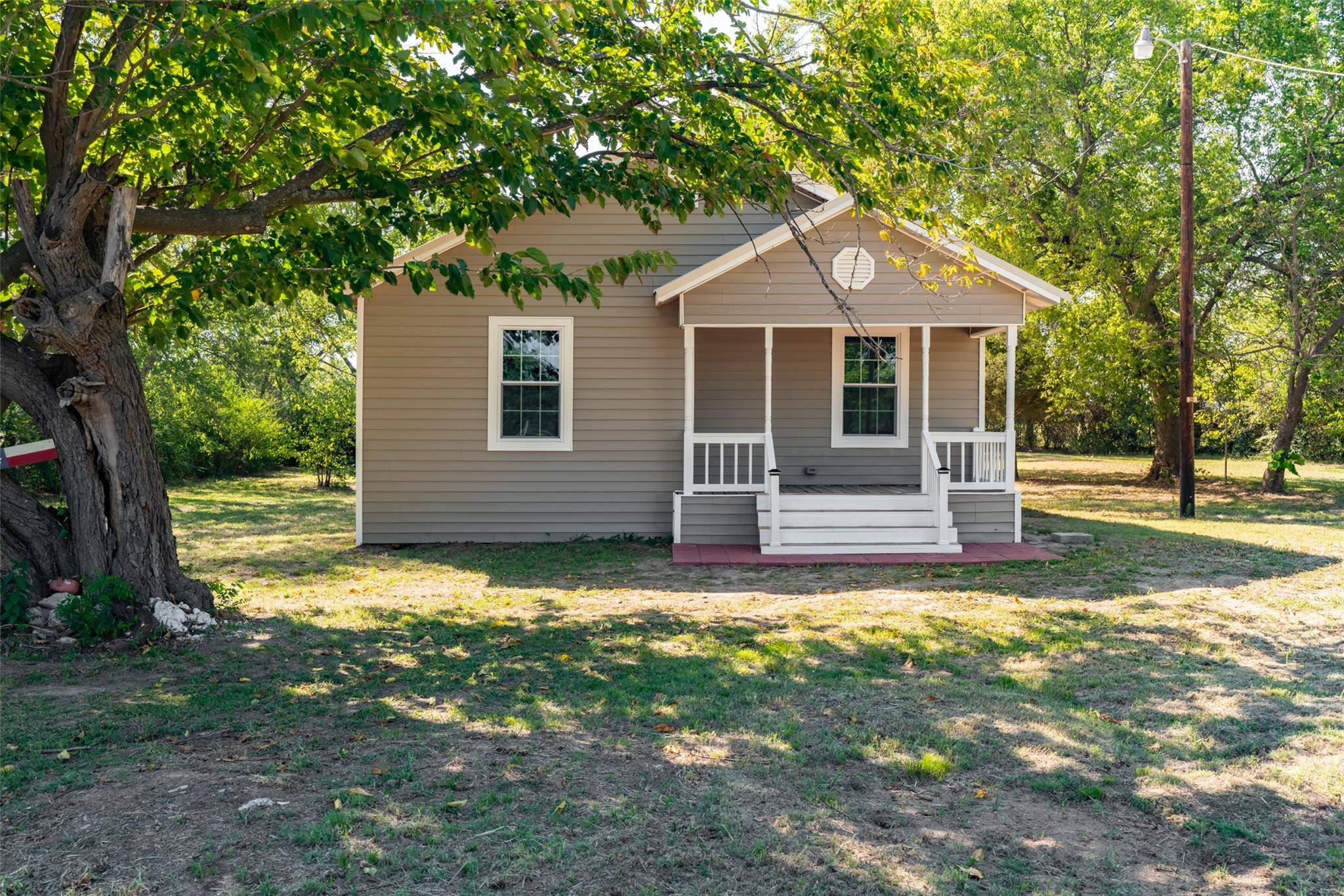 Brashear, TX 75420,586 County Road 1115