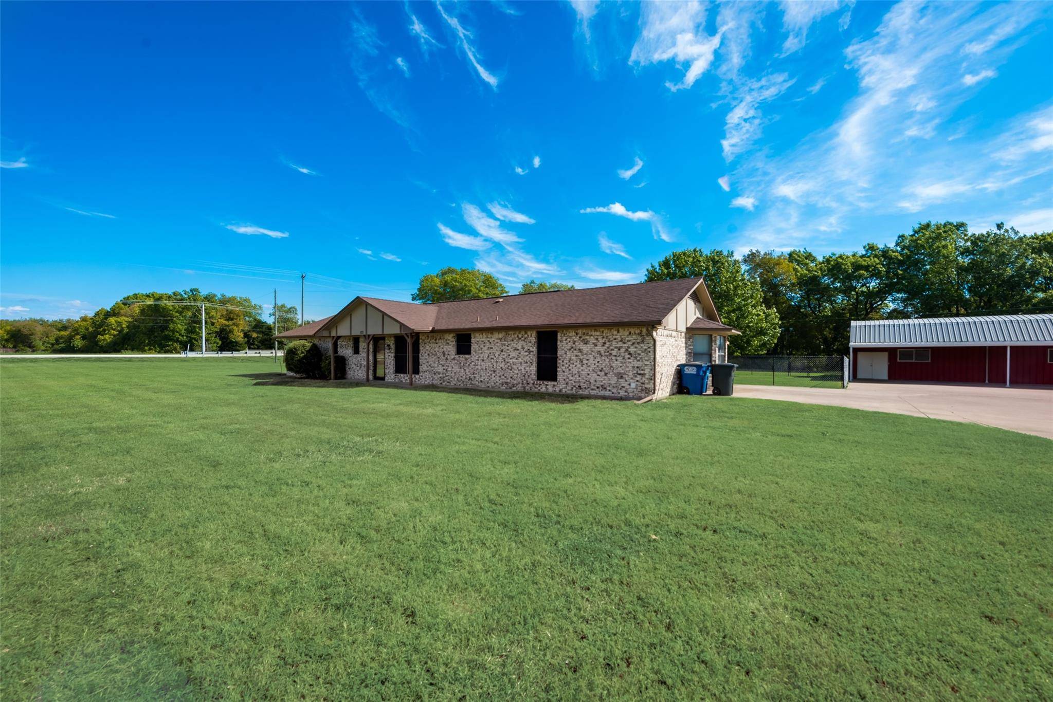 Ovilla, TX 75154,103 Oak Creek Lane