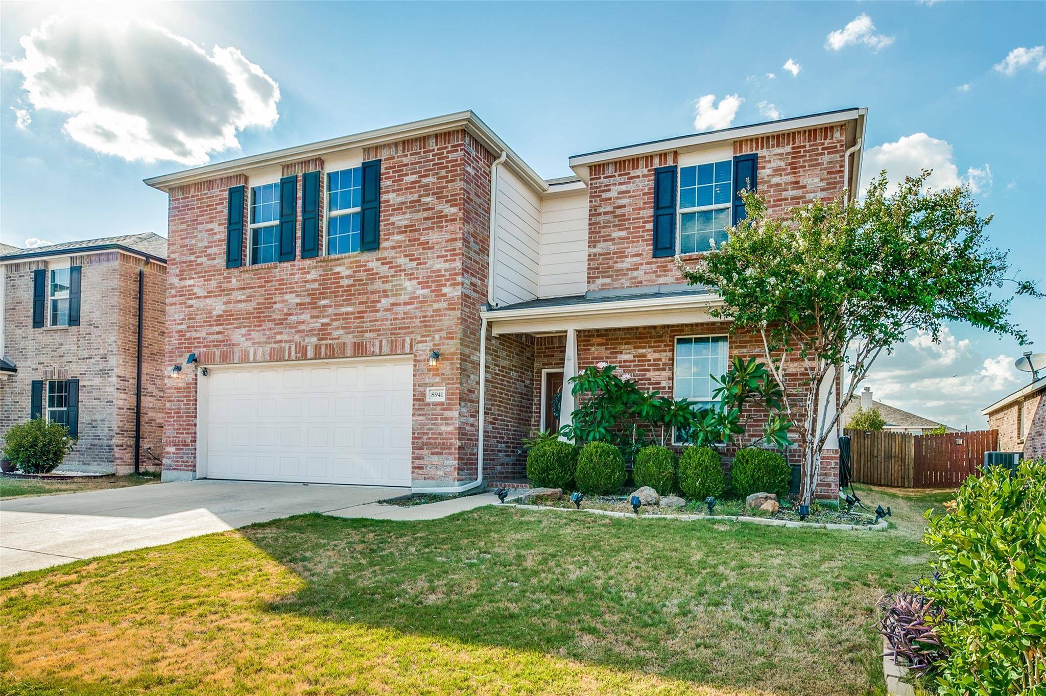 Fort Worth, TX 76179,8941 Puerto Vista Drive