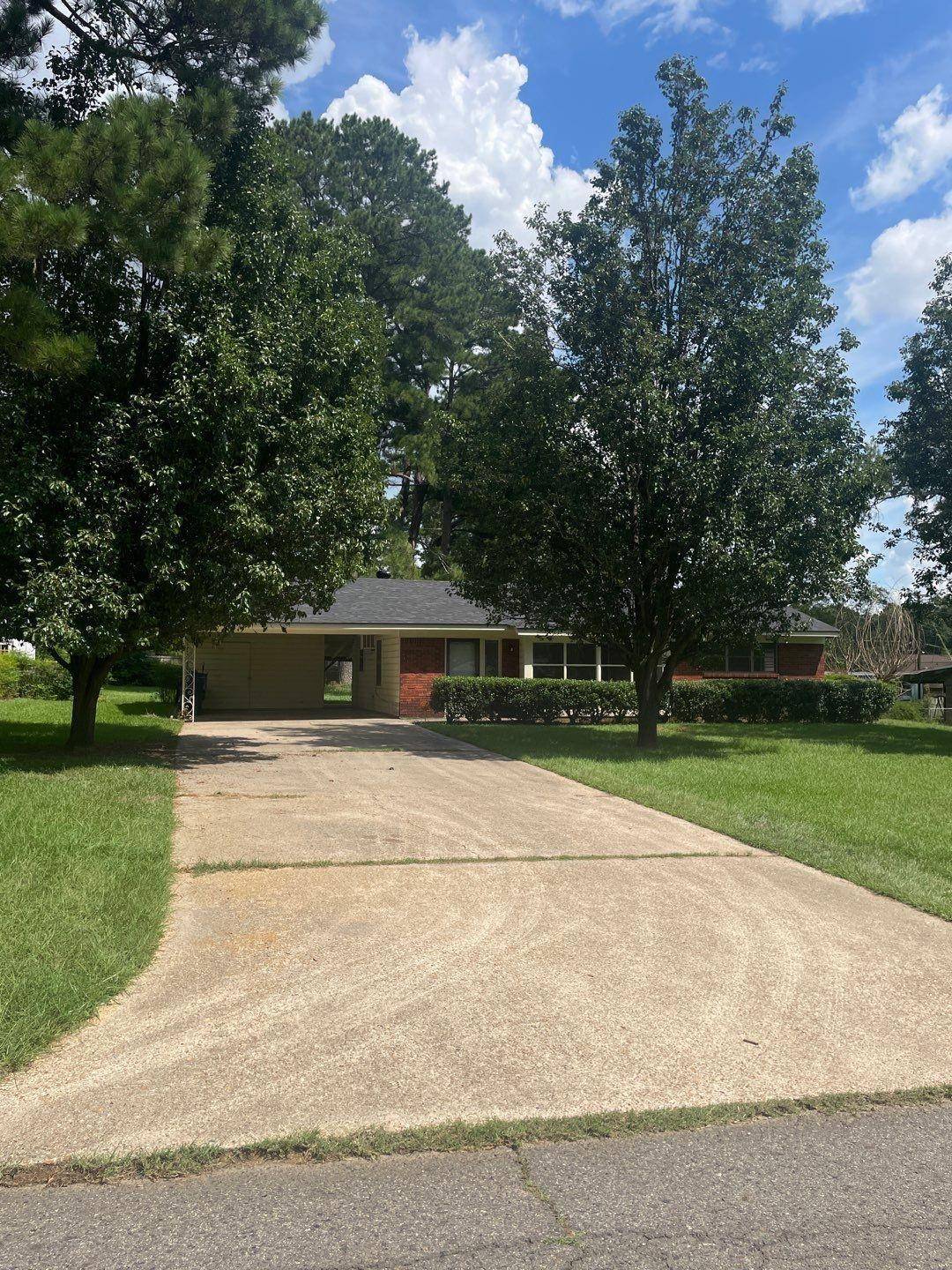 Shreveport, LA 71118,8925 Rosewood Lane