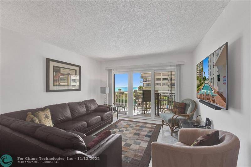 Lauderdale By The Sea, FL 33062,1770 S Ocean Blvd  #406