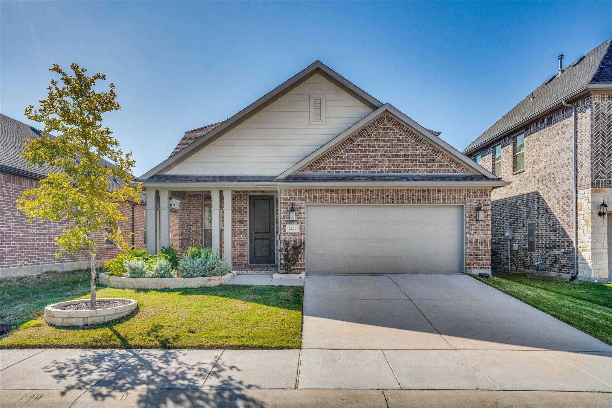 Carrollton, TX 75010,2240 Briar Ridge Trail